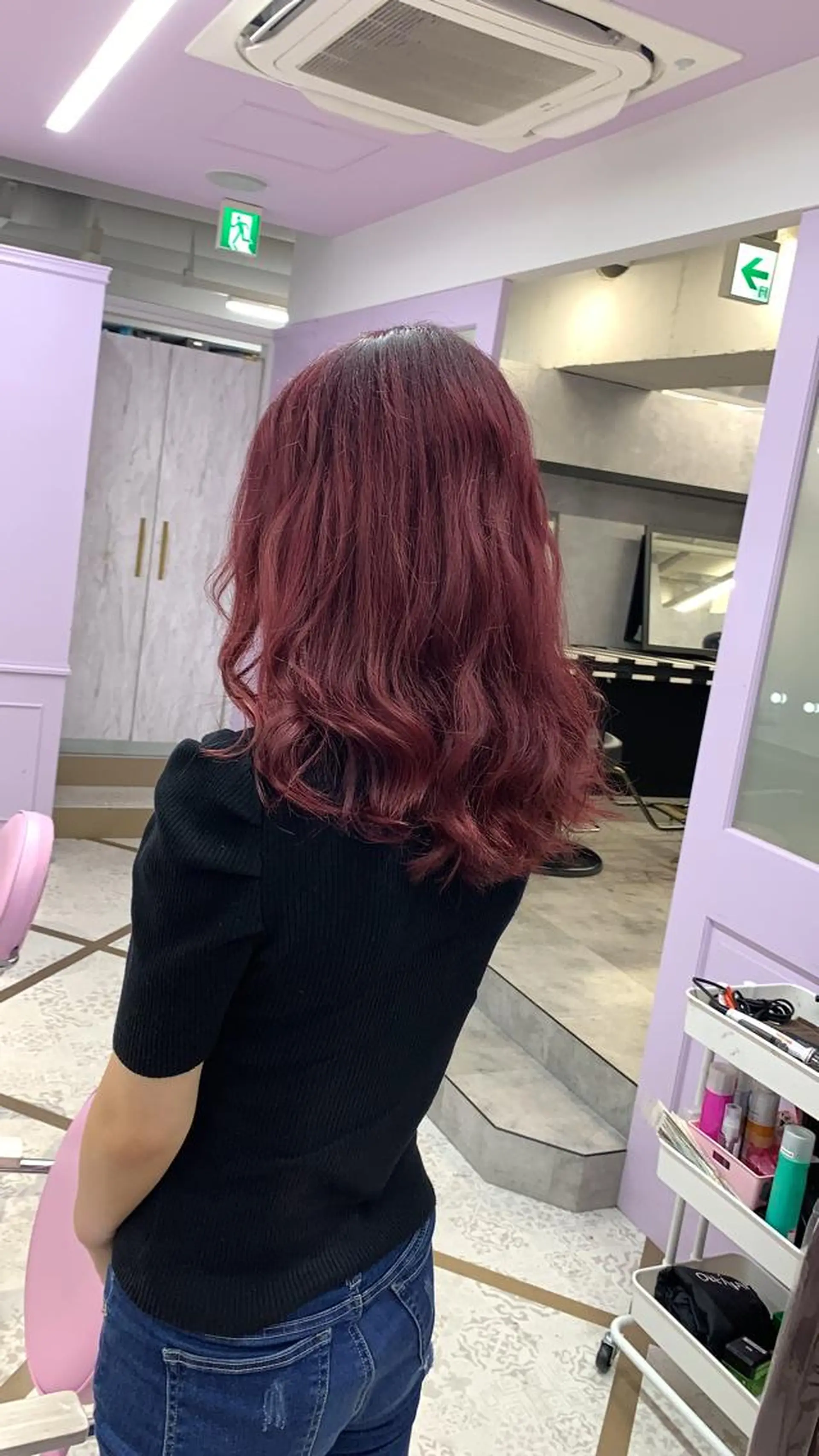 セミロング 派手髪支持率No1 Eisukeのヘアスタイル