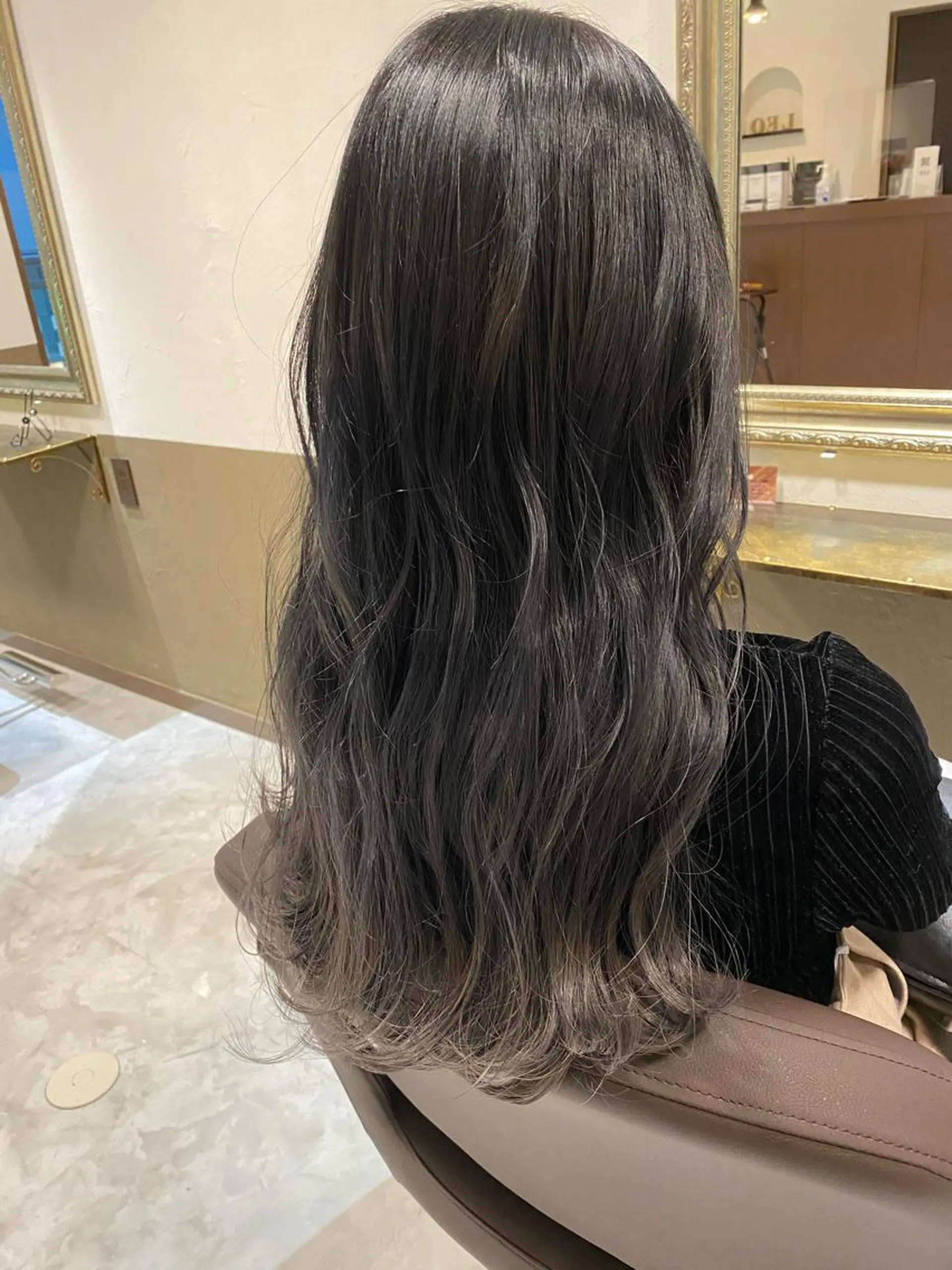 ロング カラー 坂井田 浩樹のヘアスタイル