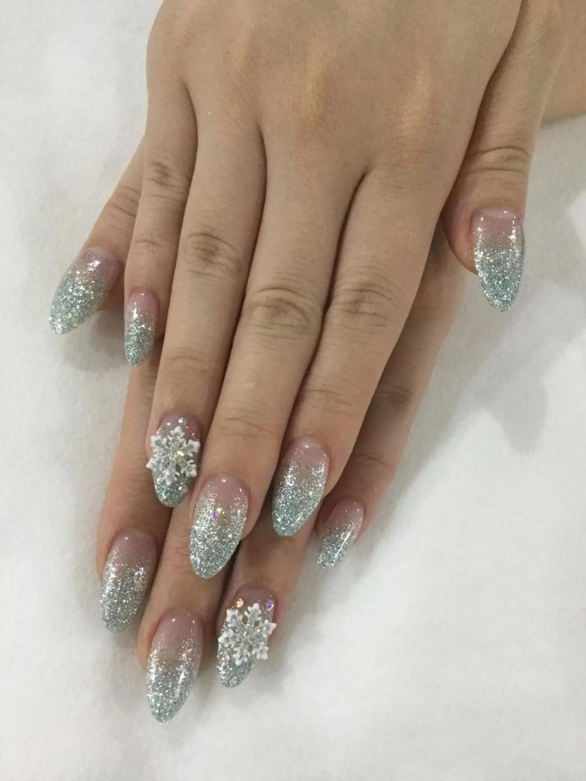 ネイル 💎🐰 saki. m 🐰💎のネイルデザイン