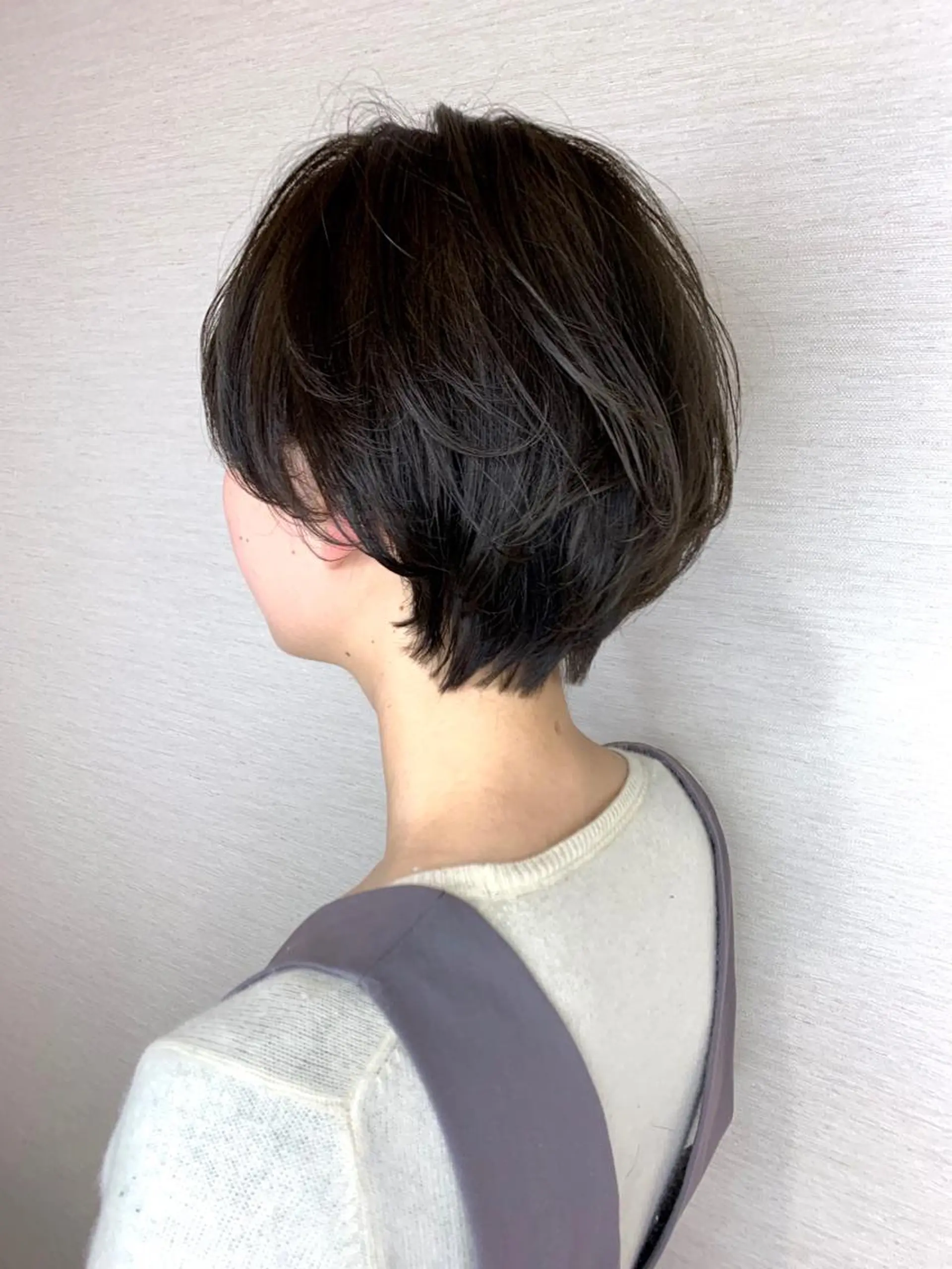 ショート カラー 韓国レイヤーカット/ ダブルカラーのヘアスタイル