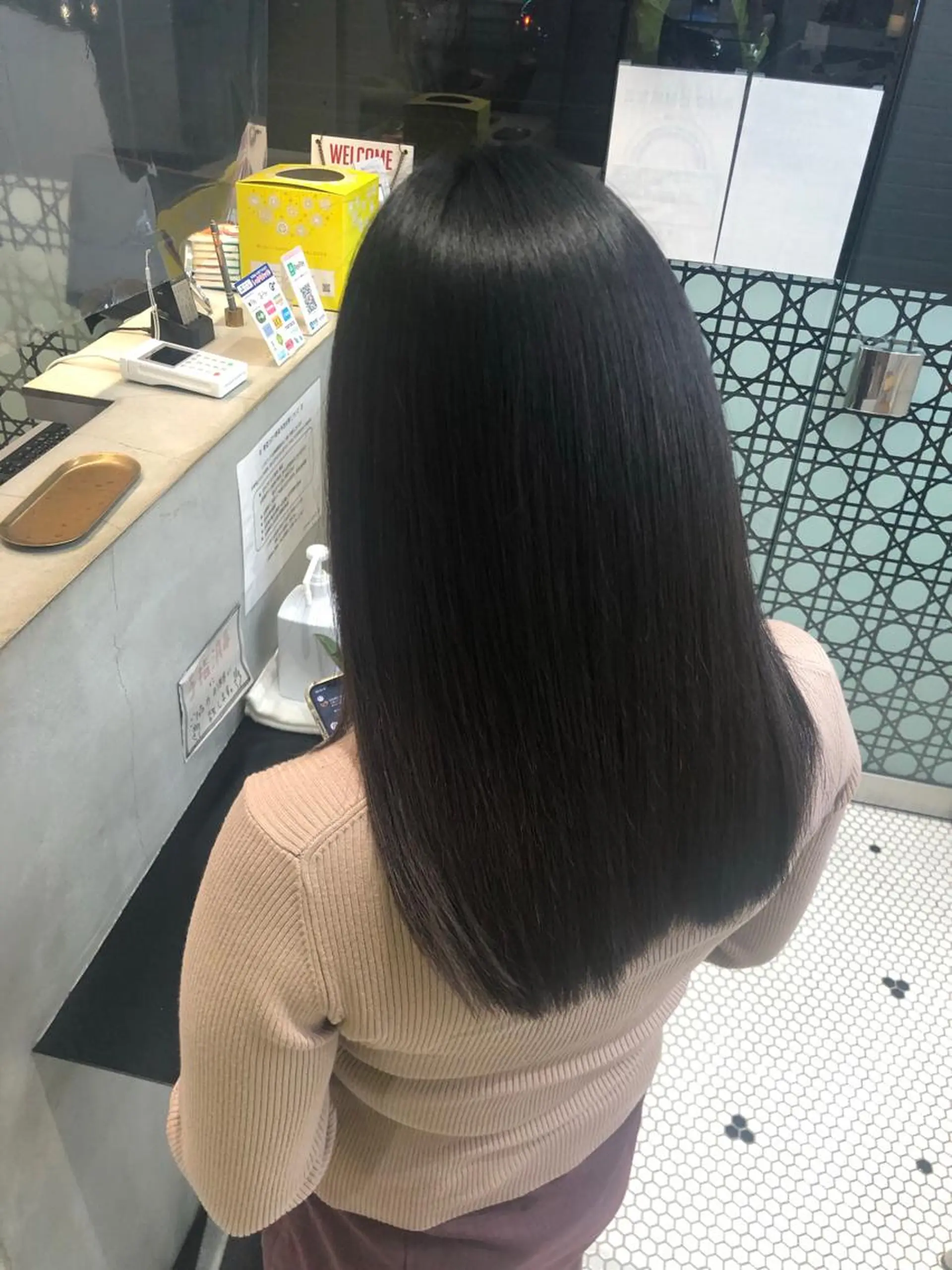 セミロング ヘアカラー 縮毛矯正 トリートメント 【髪質改善特化･ 福田航洋】のヘアスタイル