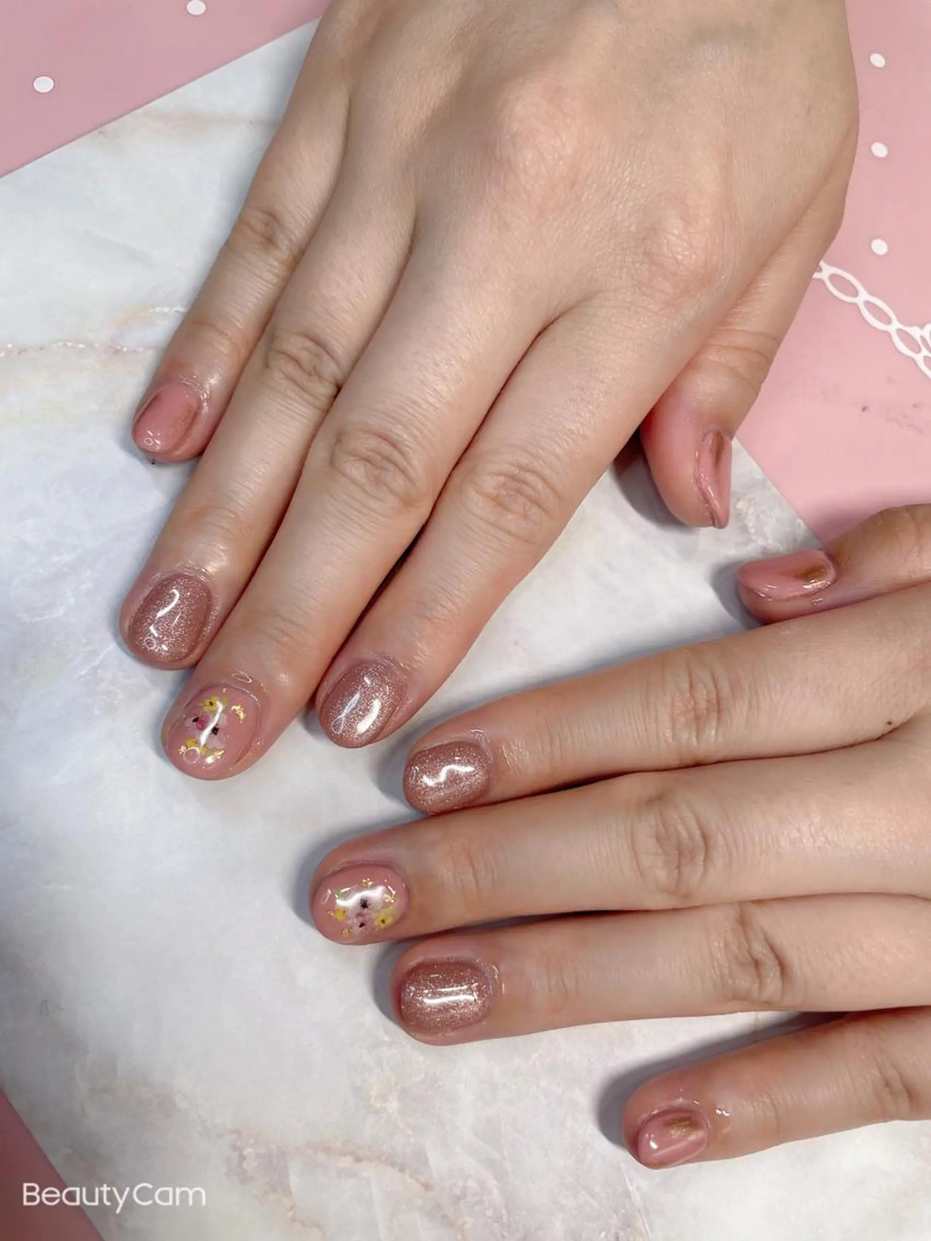 ショート ネイル 《LB》ラブリエ Nail&eyeのマツエク・マツパデザイン