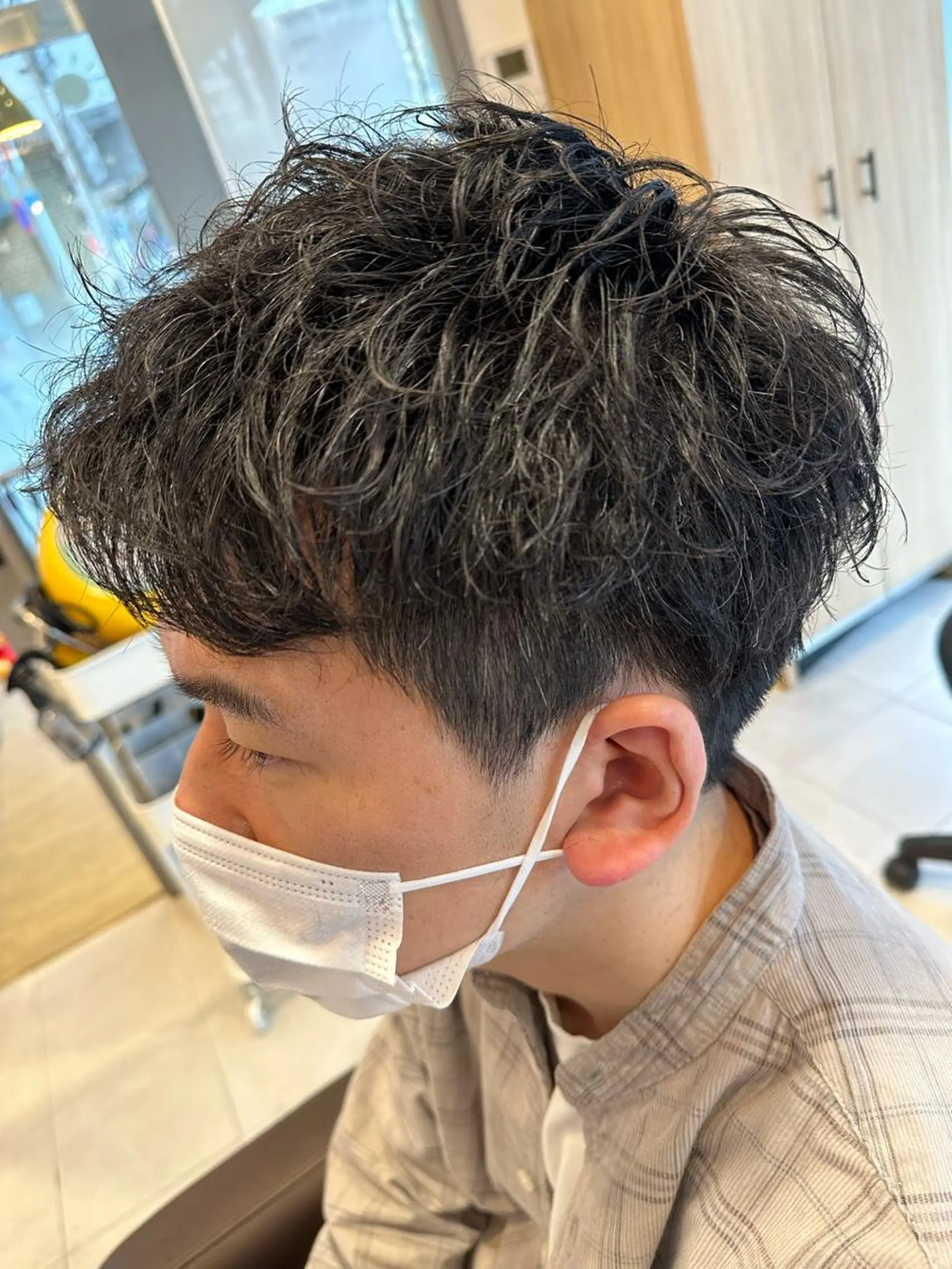 ショート パーマ メンズ フェードカット メンズパーマ 波巻きパーマ スパイラルパーマ 💈メンズ特化 美容師サキ💈のヘアスタイル