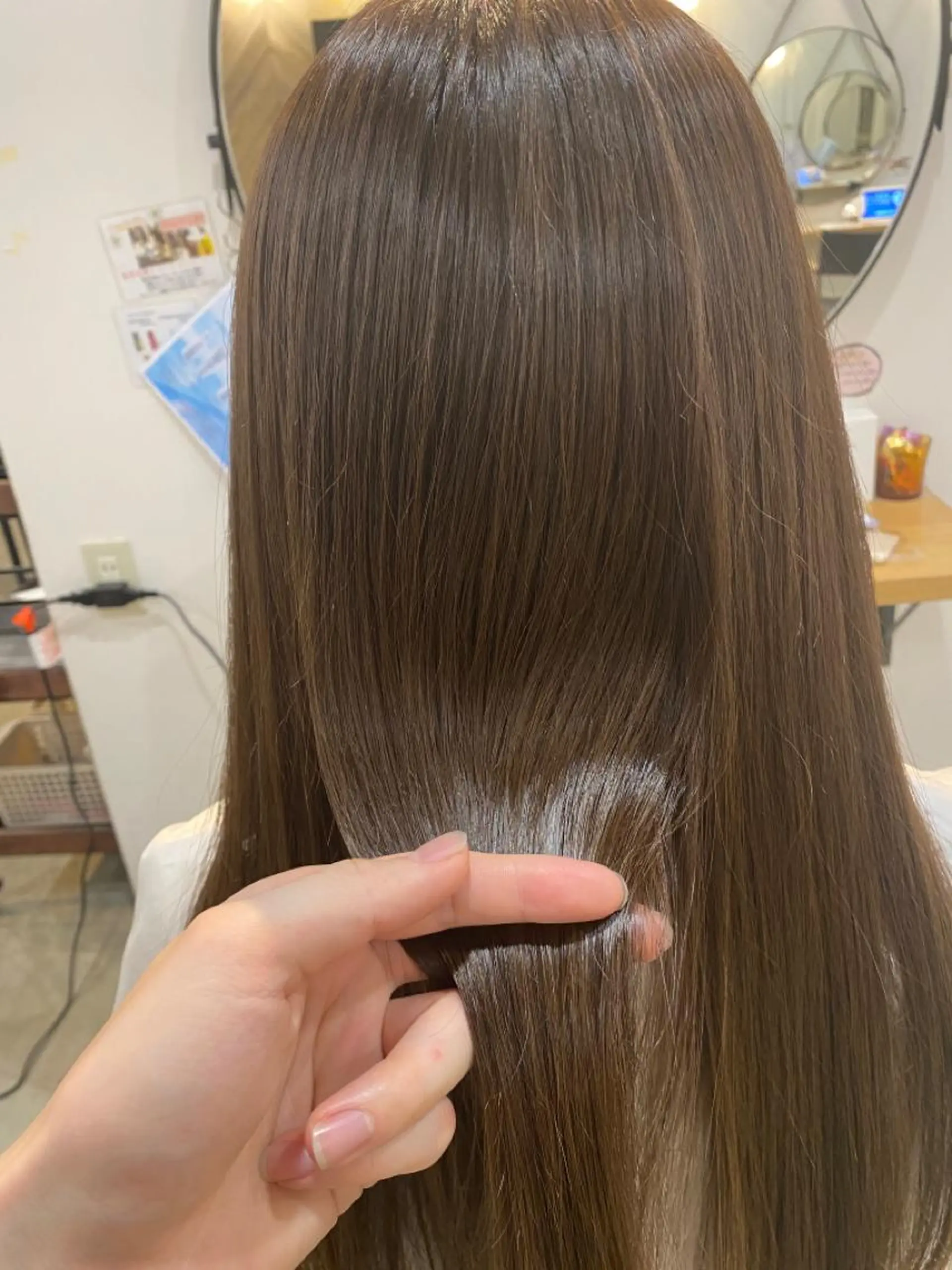 ロング パーマ 縮毛矯正 トリートメント 艶髪/髪質改善 yukaのヘアスタイル