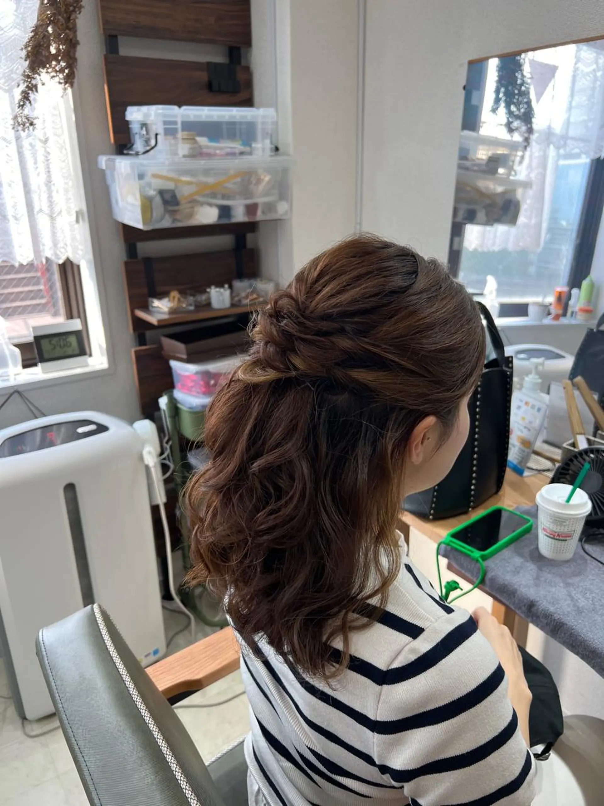 セミロング ヘアアレンジ ハーフアップ 山室 敬義のヘアスタイル
