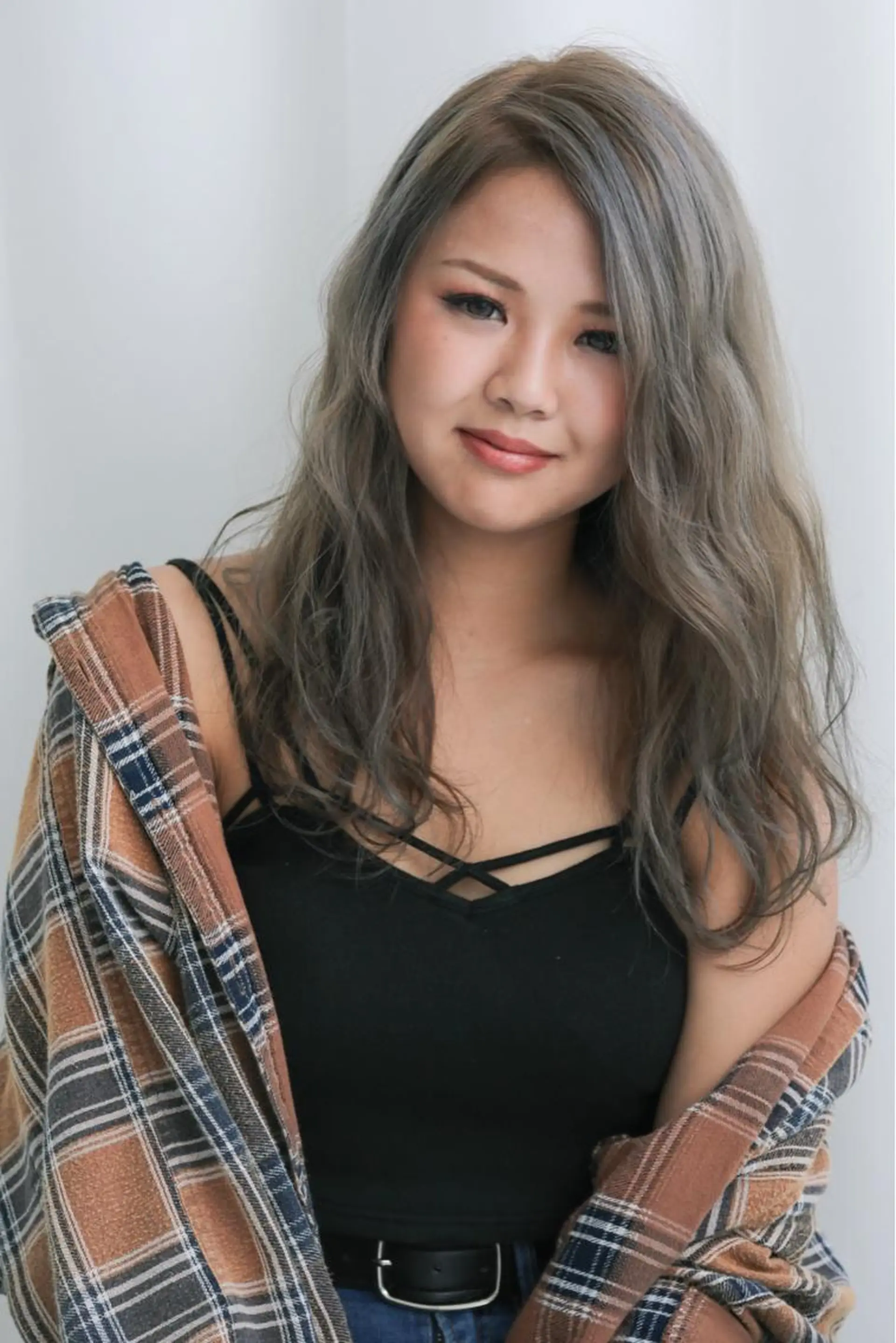 セミロング カラー KEN ZOのヘアスタイル
