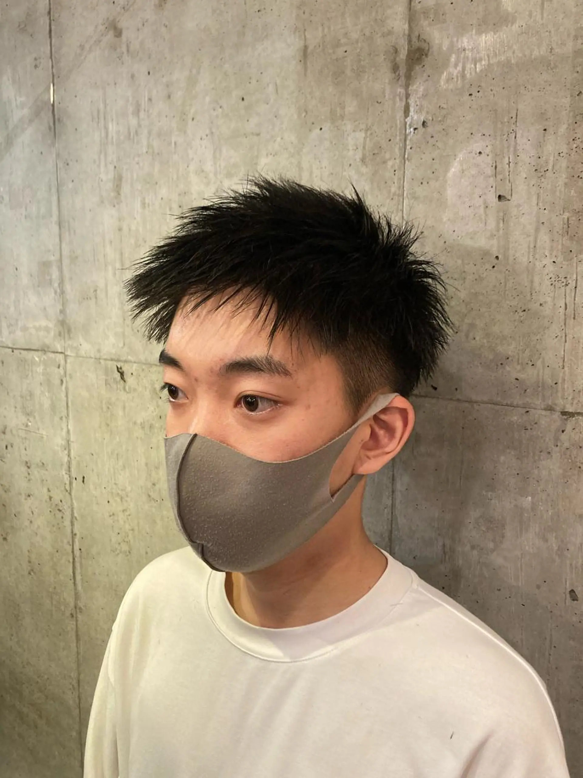 ショート メンズ メンズブリーチ メンズハイライト メンズインナーカラー メンズパーマ ボブ ✂︎岡根 京花✂︎のヘアスタイル