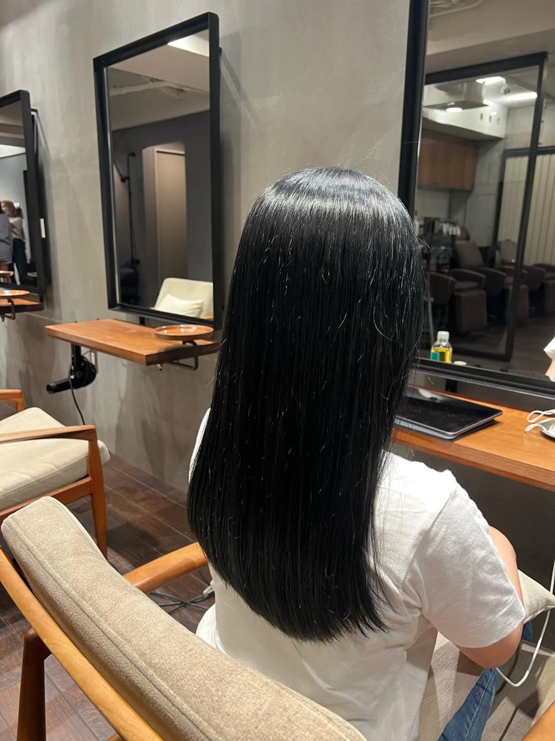 カラー カット 縮毛矯正 NERO 松井 隆人のヘアスタイル