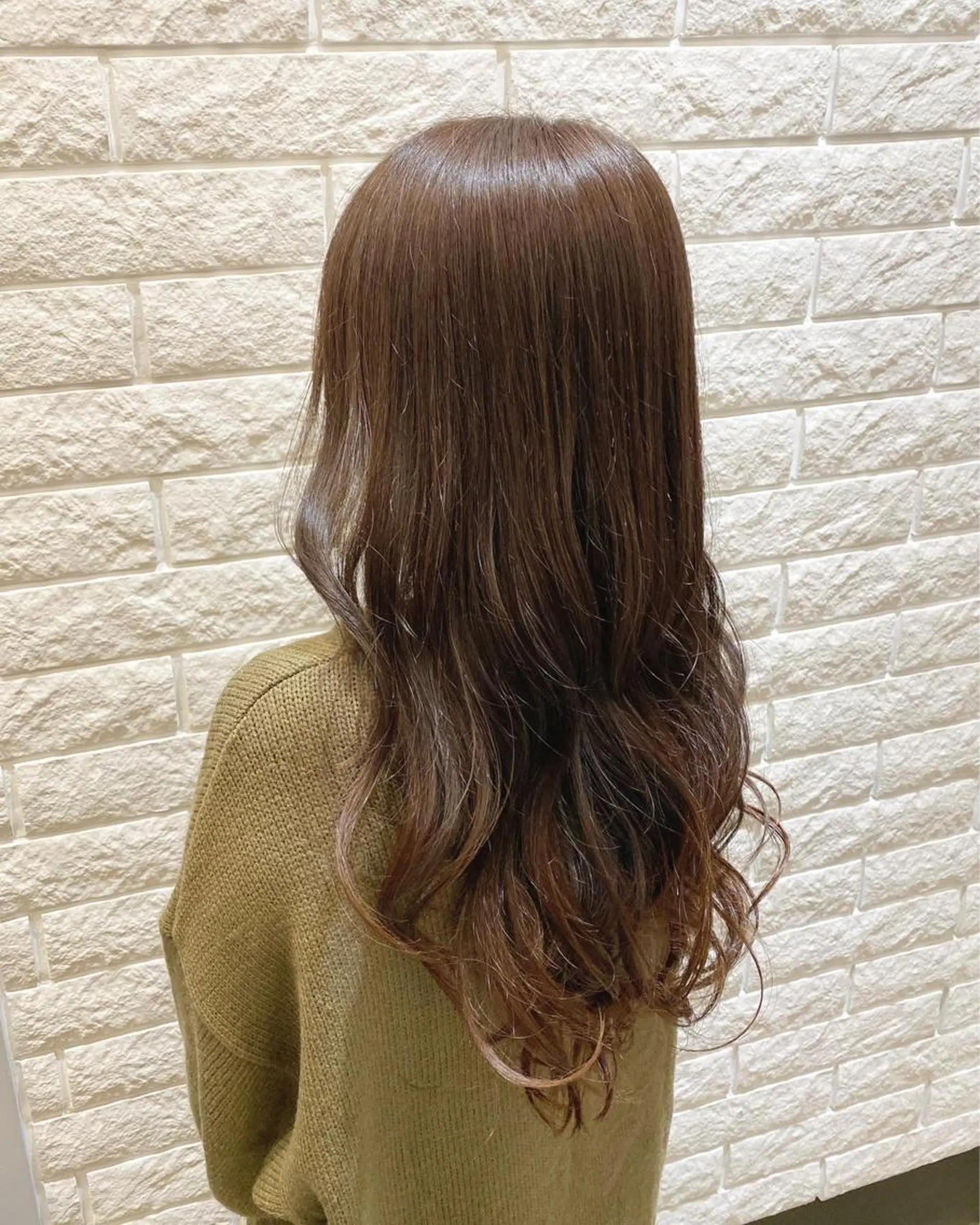 ロング カラー 艶感🫧透明感カラー YUKARIのヘアスタイル