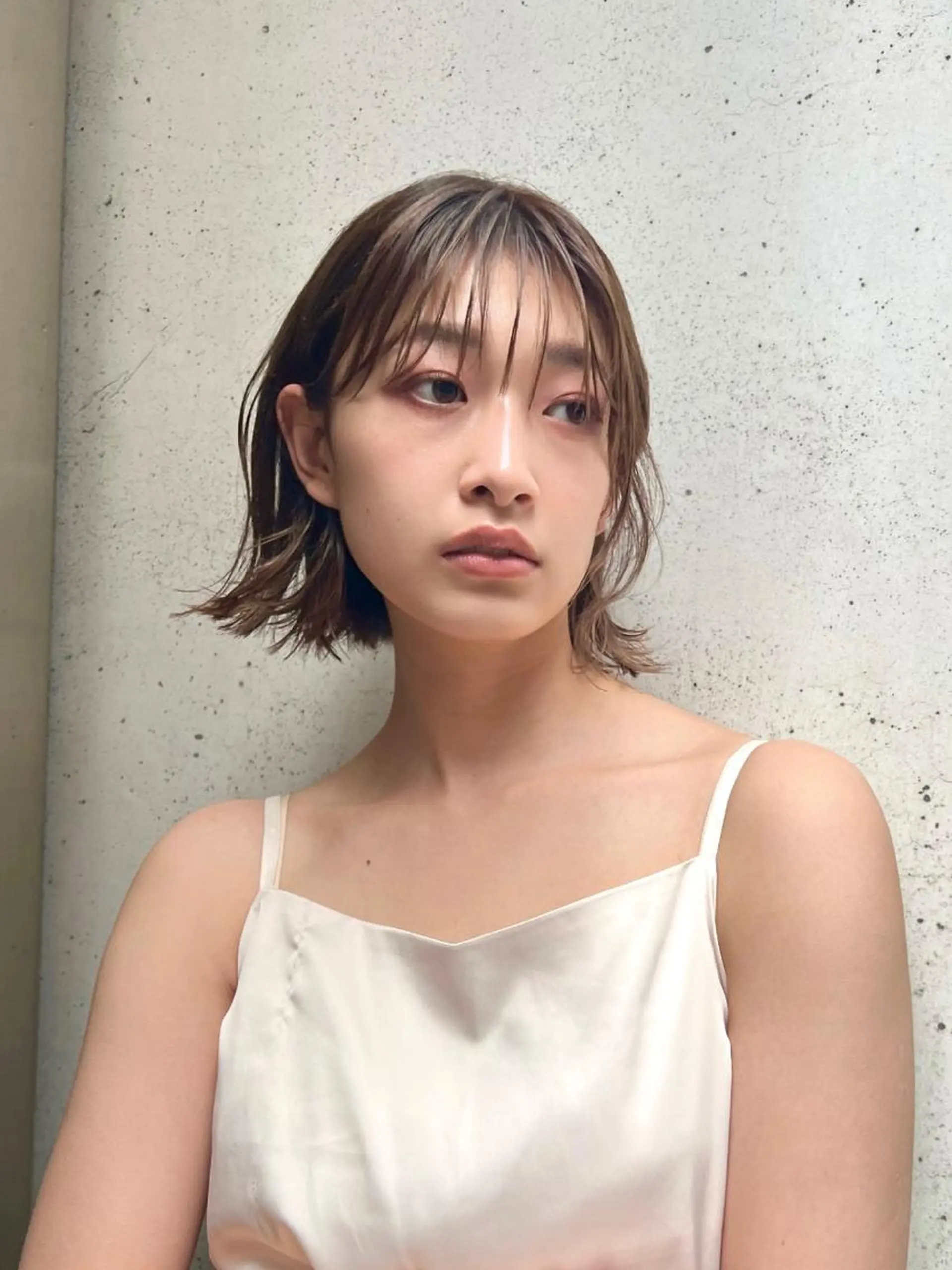 ミディアム カラー ベージュカラー 透明感カラー グレージュ ボブ カット ヘアカラー トリートメント レイヤー専門家 ダブルカラー修のヘアスタイル