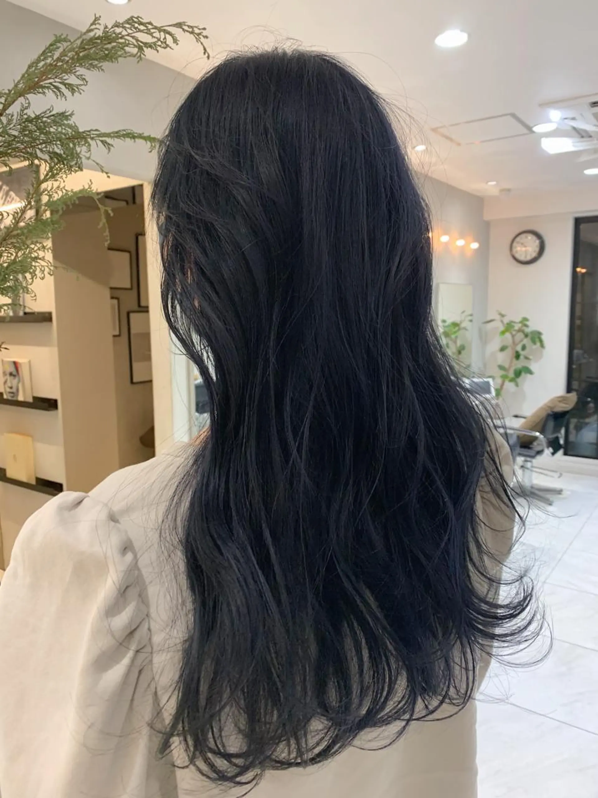 セミロング カラー チバ タクミのヘアスタイル