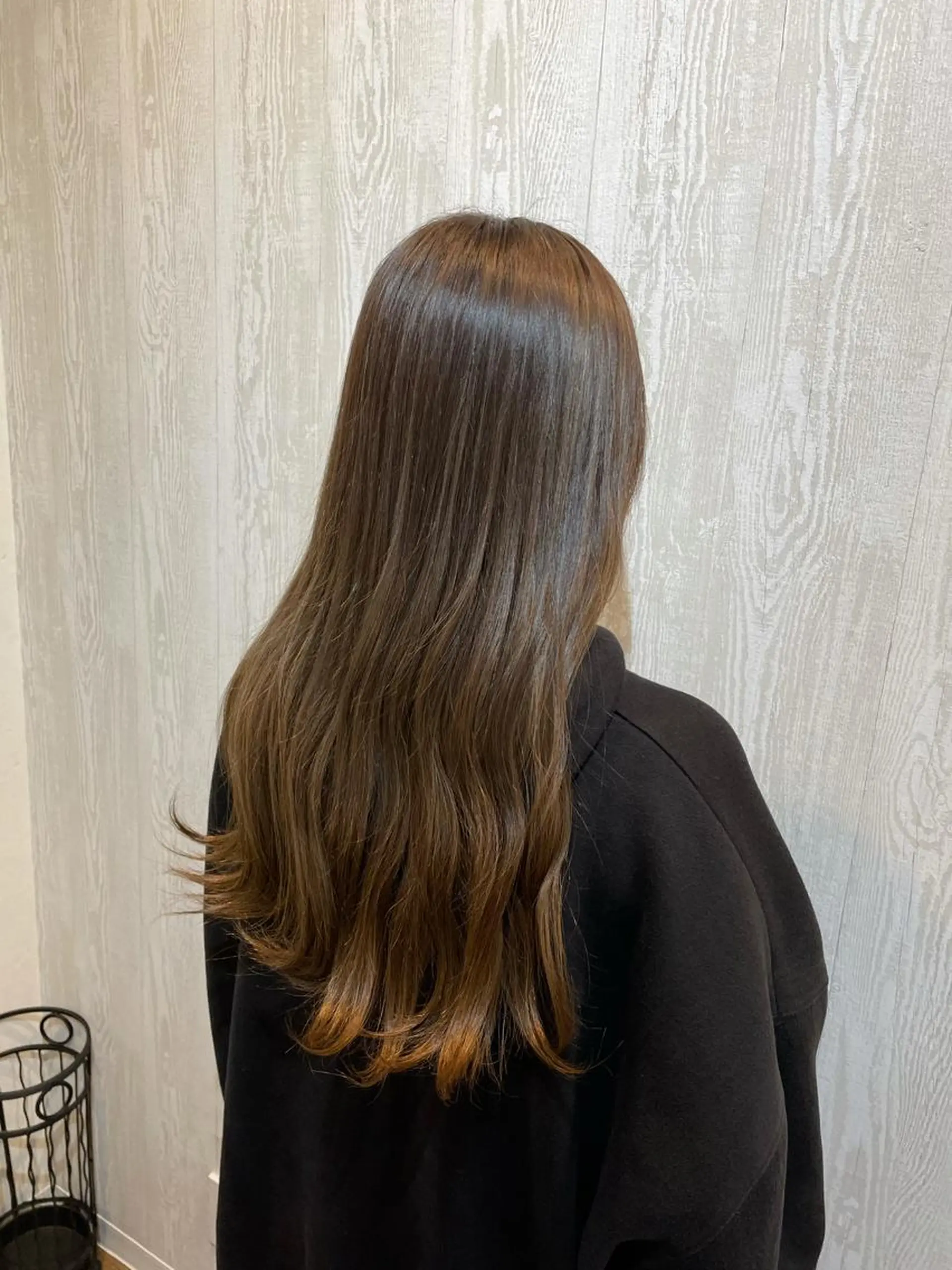 セミロング カラー グレージュ ヘアカラー トリートメント TELA HAIR 守谷のヘアスタイル