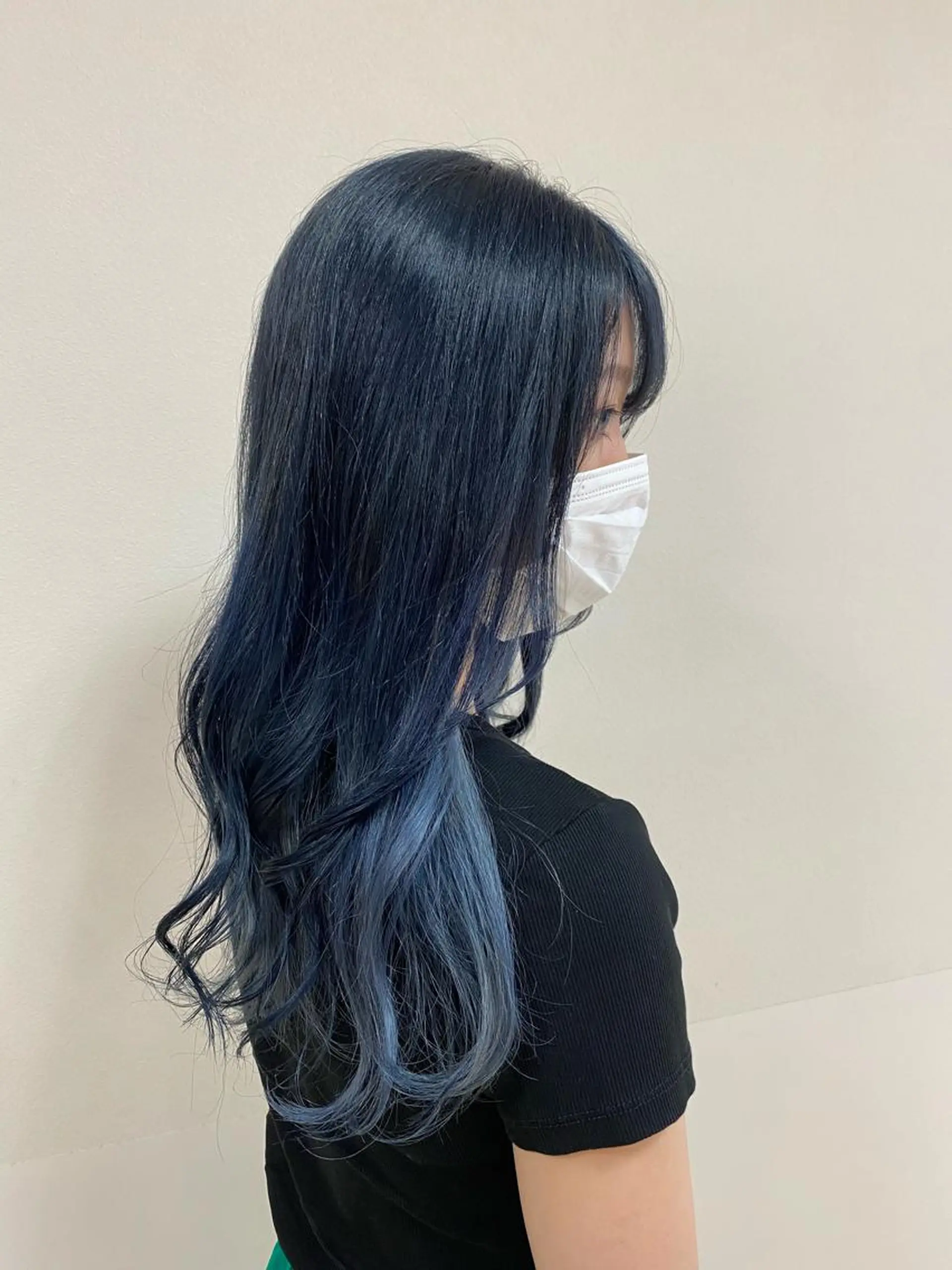 ロング カラー ヘアアレンジ ブルーカラー 透明感カラー デザインカラー ハイトーンカラー ネイビーカラー enurk店 🍋 M I K U  *のその他イメージ