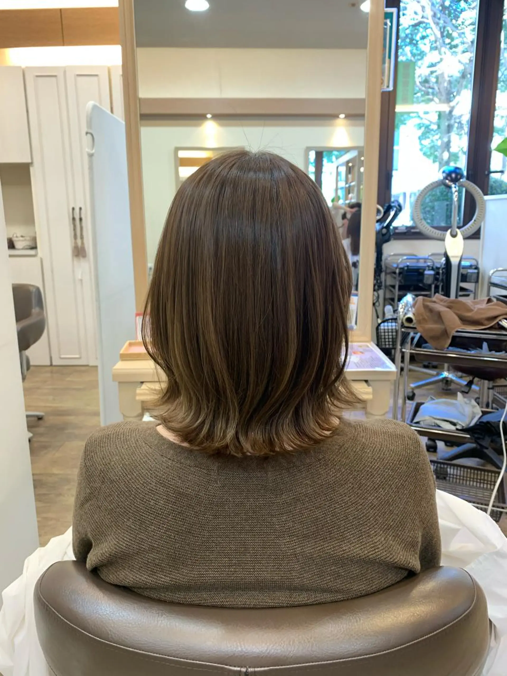 ミディアム 外ハネヘア カット 🦋艶モテカラー/ヘ アセット🦋YURIのヘアスタイル