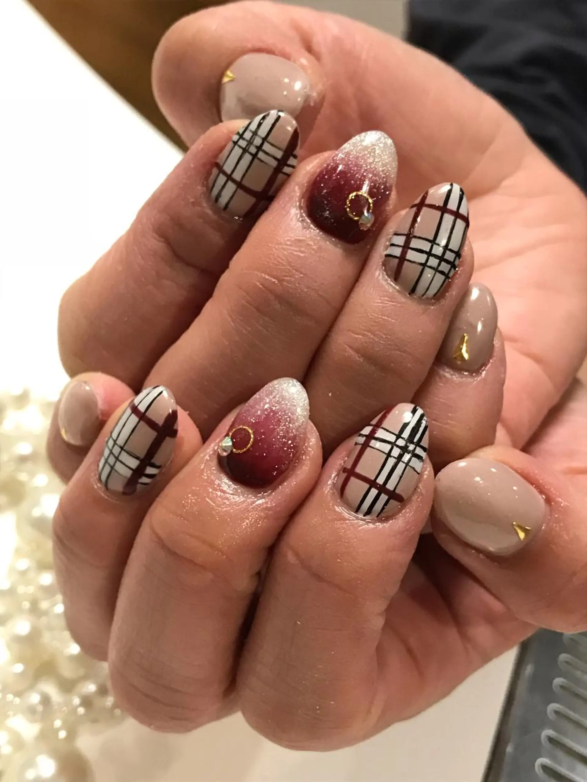 ネイル ハンドネイル 💗🪽Tiary Nail🪽💗のネイルデザイン