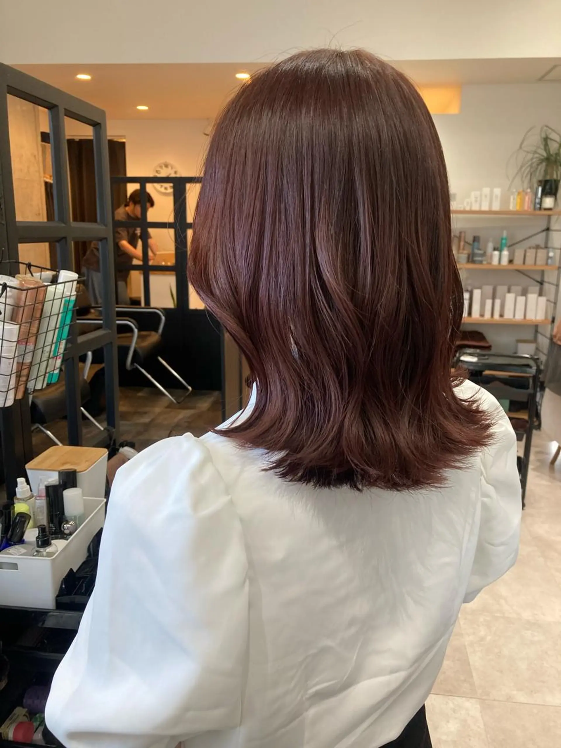 ミディアム ✨色持ちの良い艶 カラー✨蟹江真世のヘアスタイル