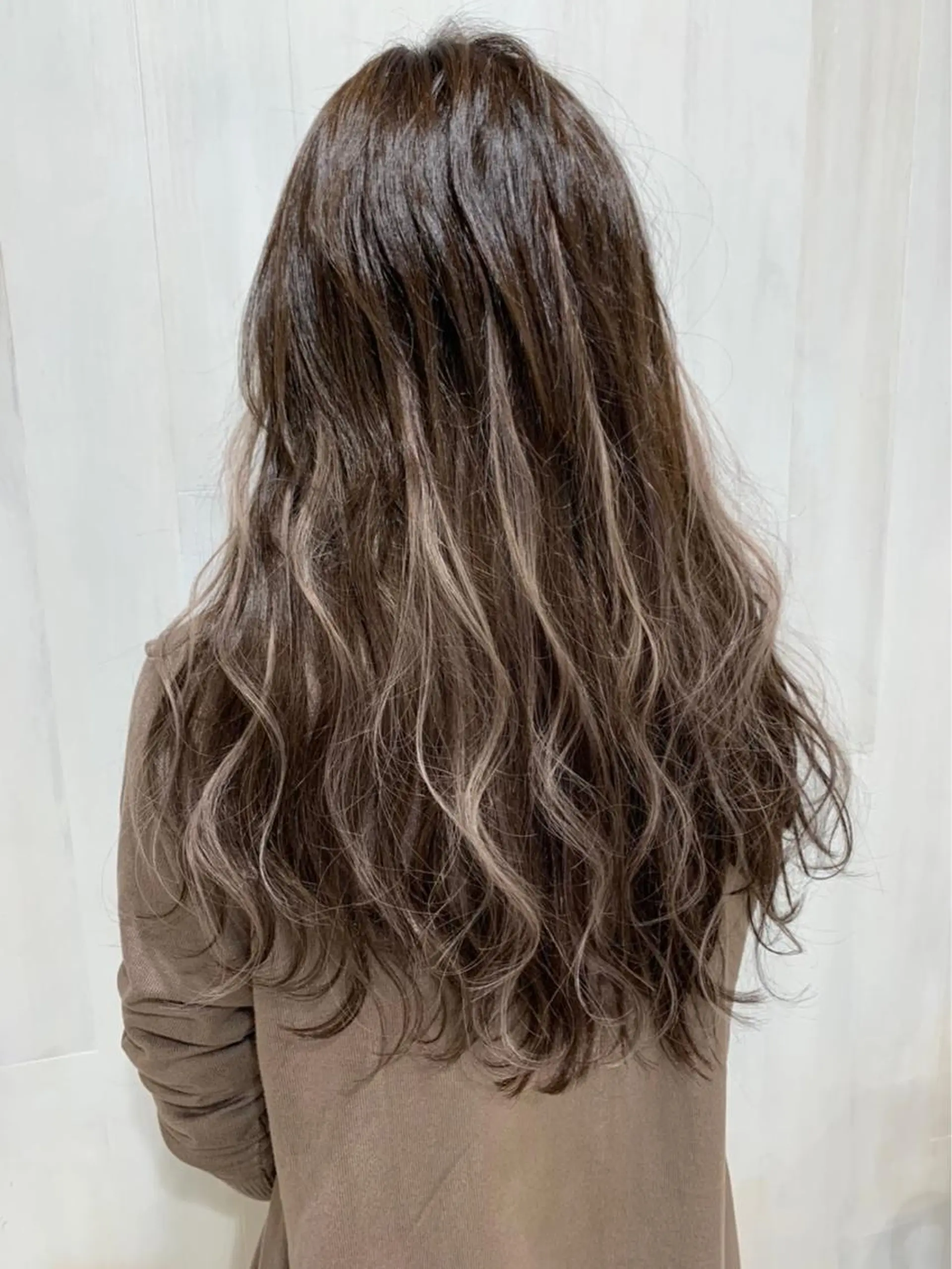 ロング オーロ 副店長/中島侑吾のヘアスタイル