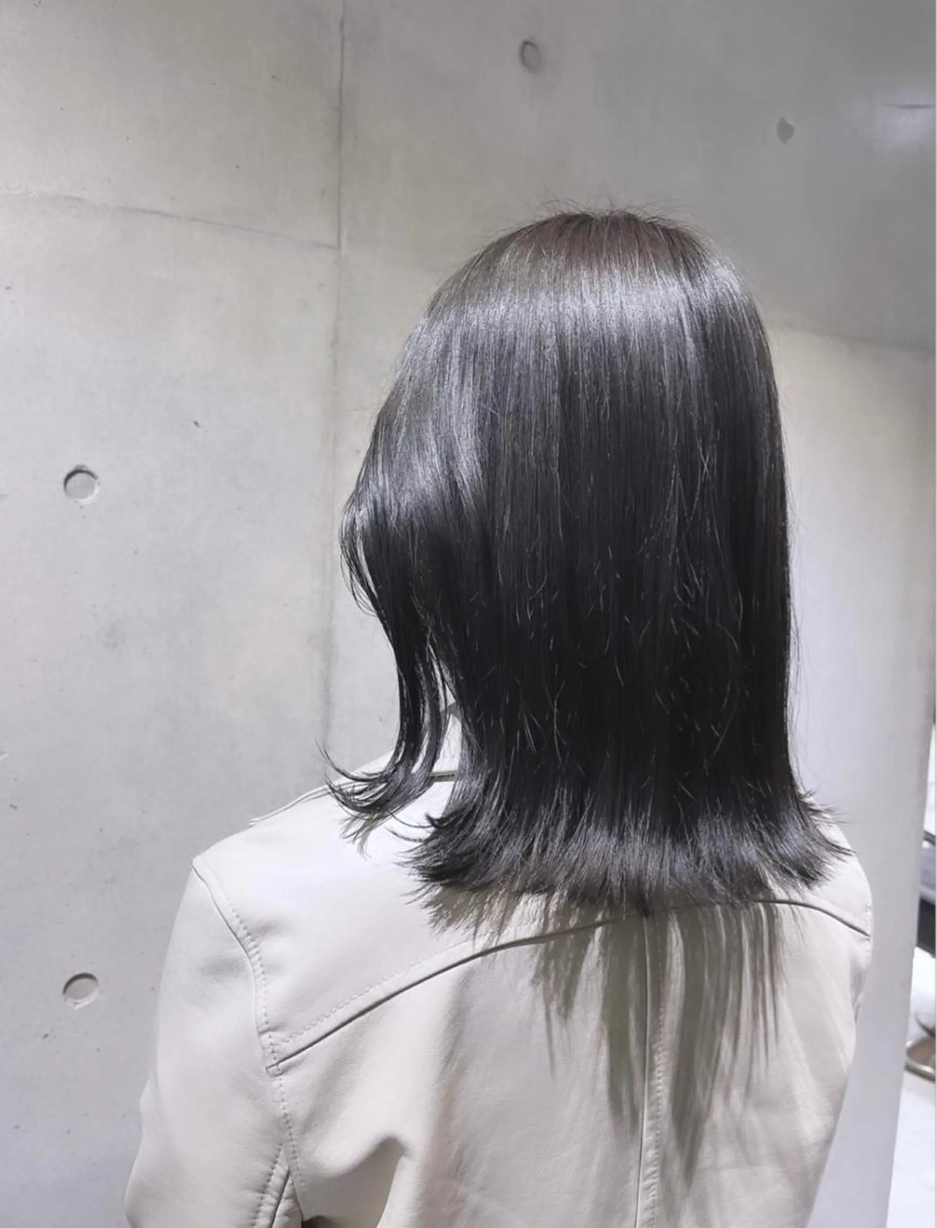 ミディアム カット ヘアカラー トリートメント 🌫️大人韓国ヘア 🌫️naoyaのヘアスタイル