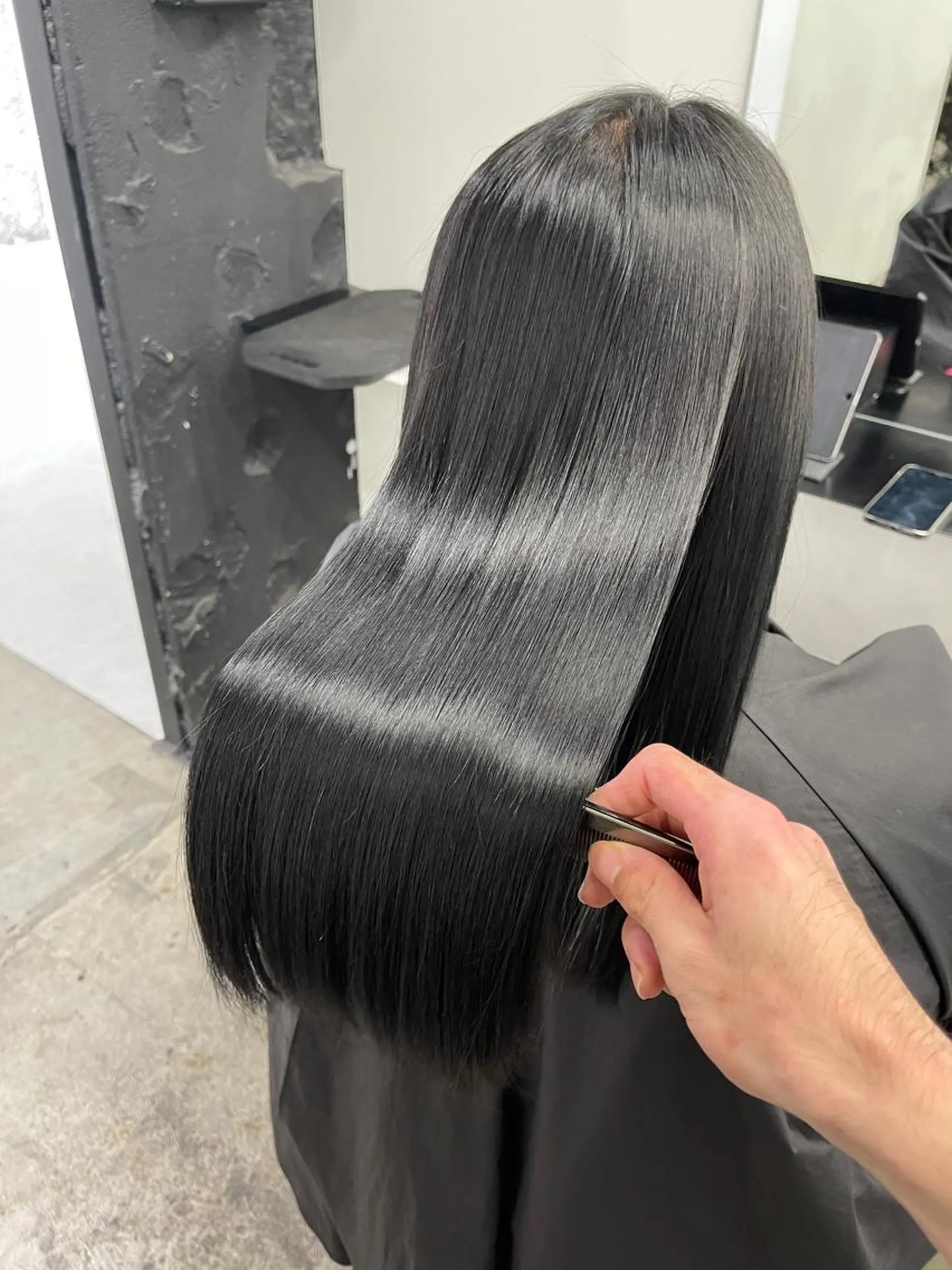 ロング 縮毛矯正 トリートメント TAKUMI .のヘアスタイル