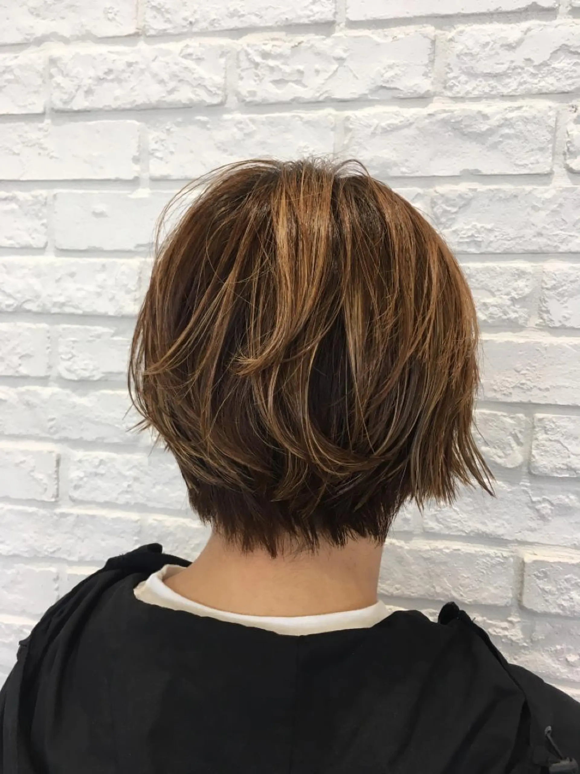ショート 傷んだ髪をサラサラに 曲がる縮毛矯正◎高岡のヘアスタイル