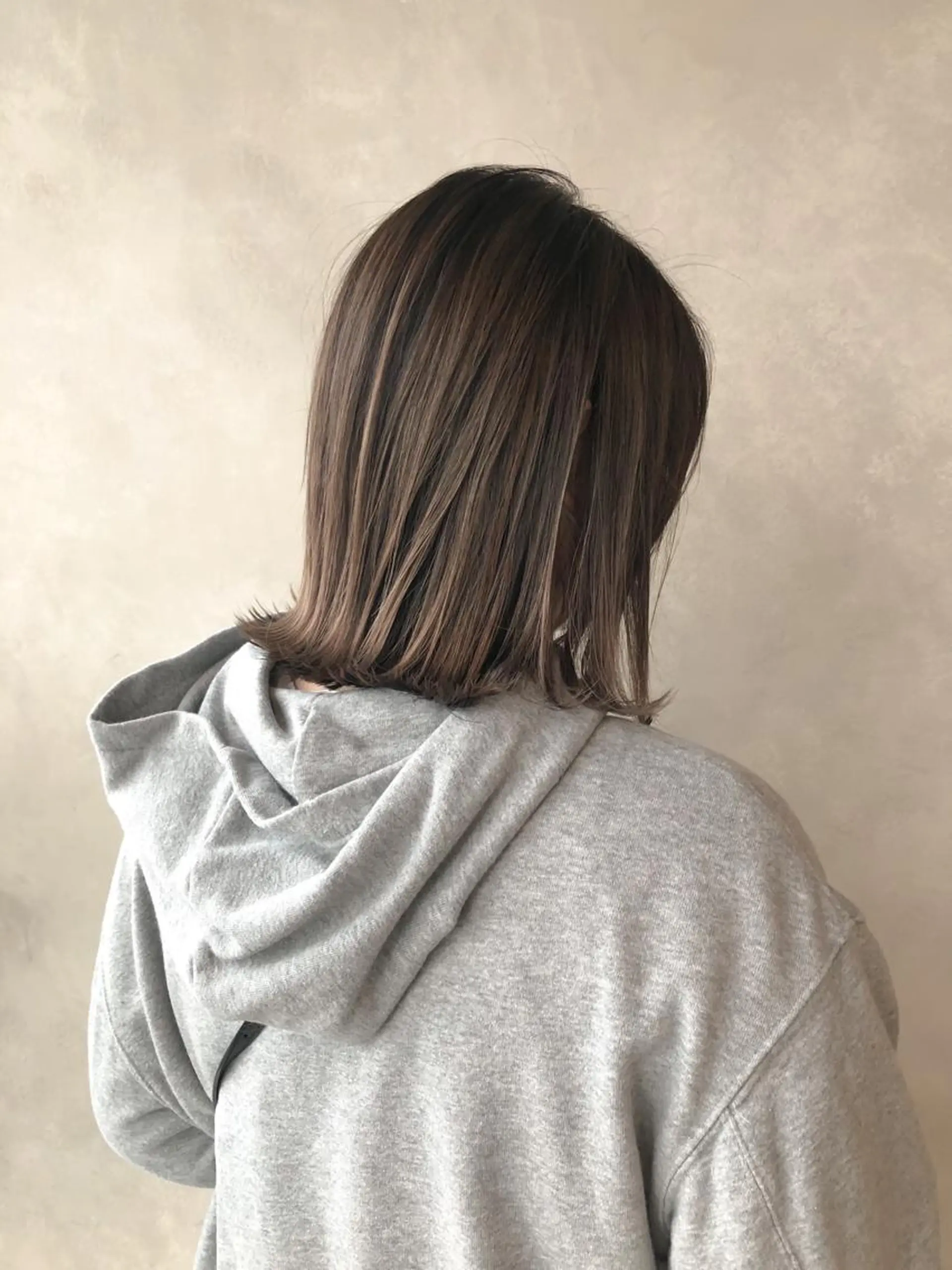 ショート カラー 艶カラー×似合わせ カットshihomiのヘアスタイル