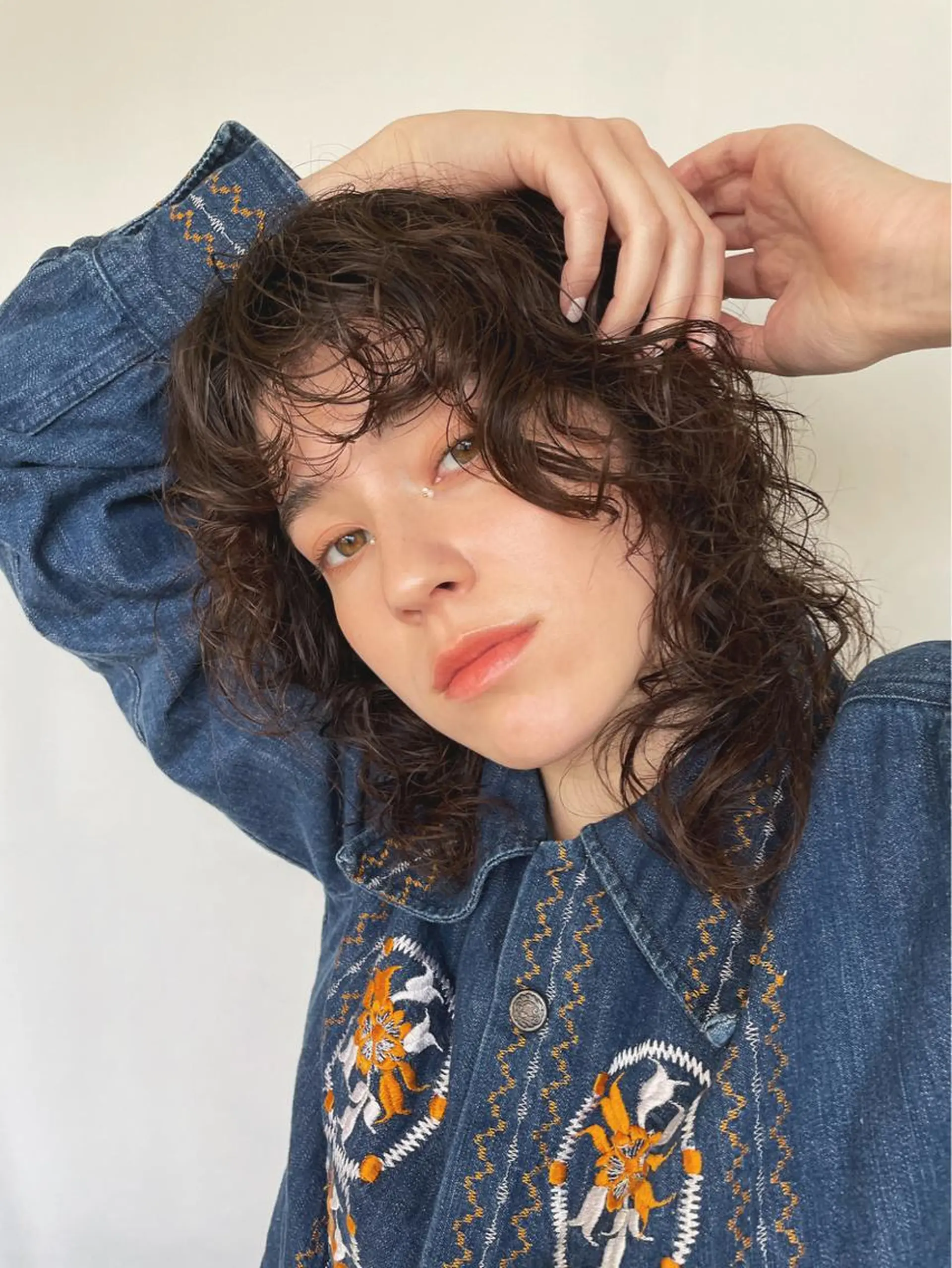 セミロング パーマ 高橋 愛美のヘアスタイル