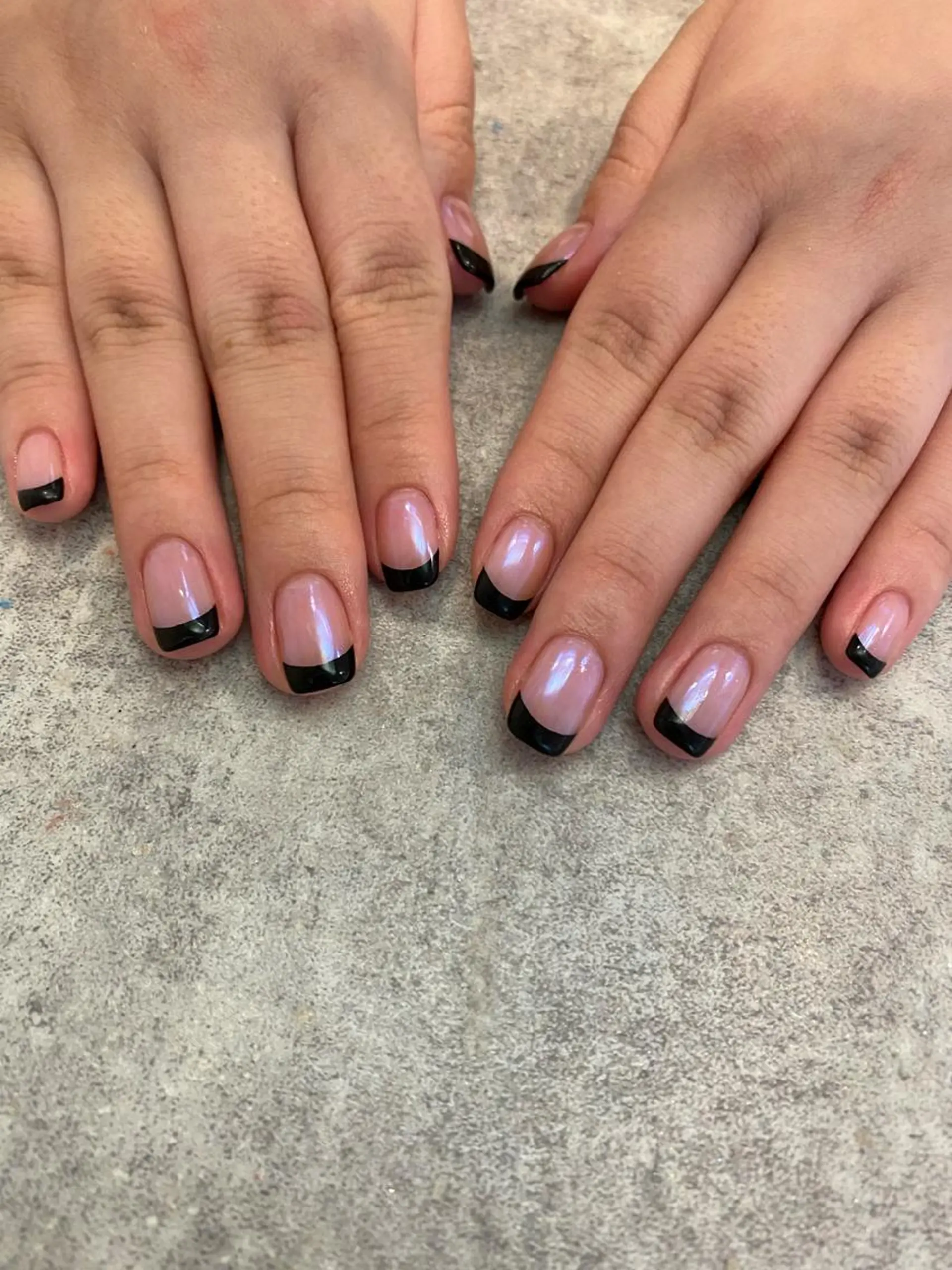 ネイル ミラーネイル ハンドネイル 【LINON】 airiのネイルデザイン