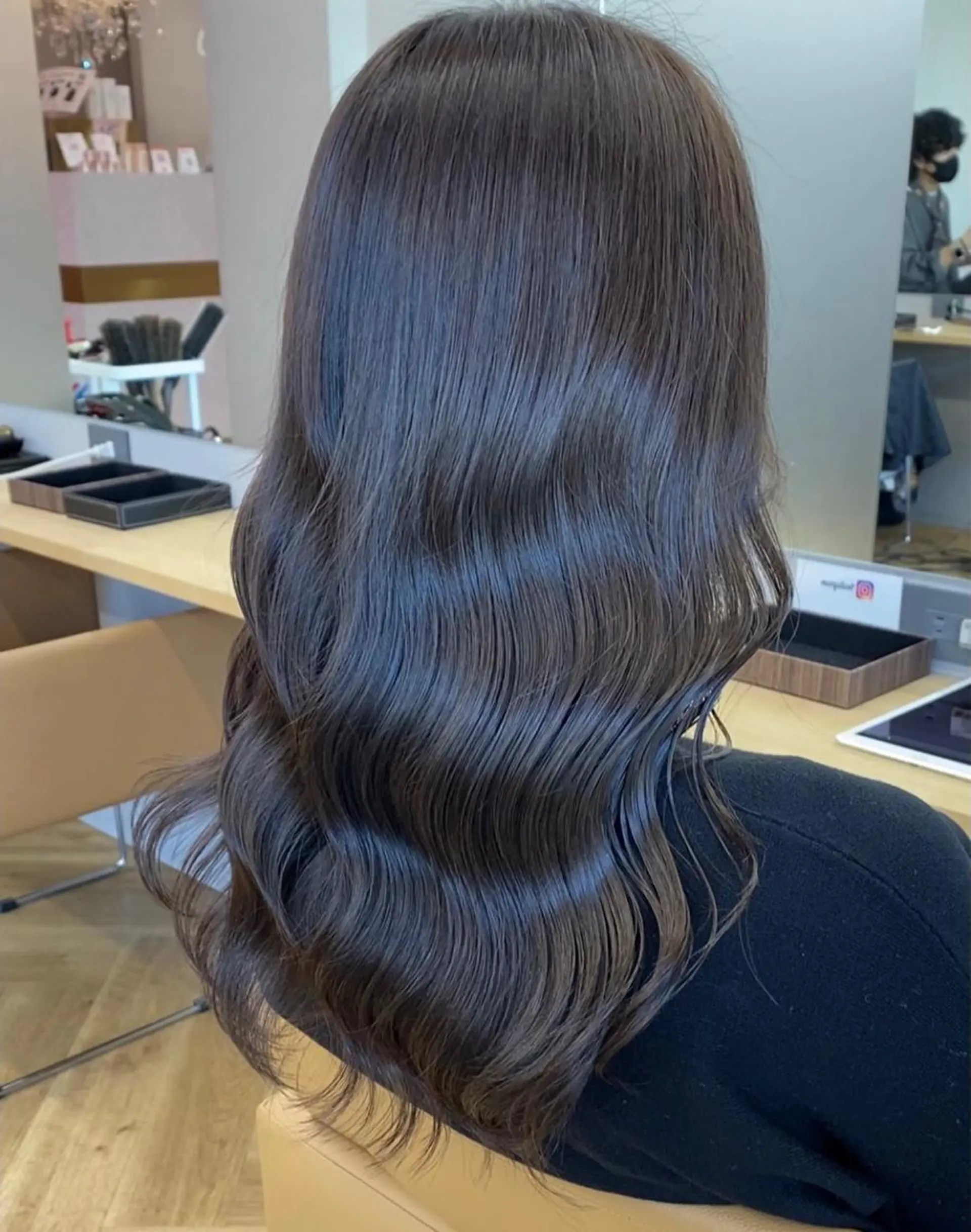 ミディアム カラー カット ヘアカラー トリートメント ヘアセット プル艶職人/ にしものヘアスタイル