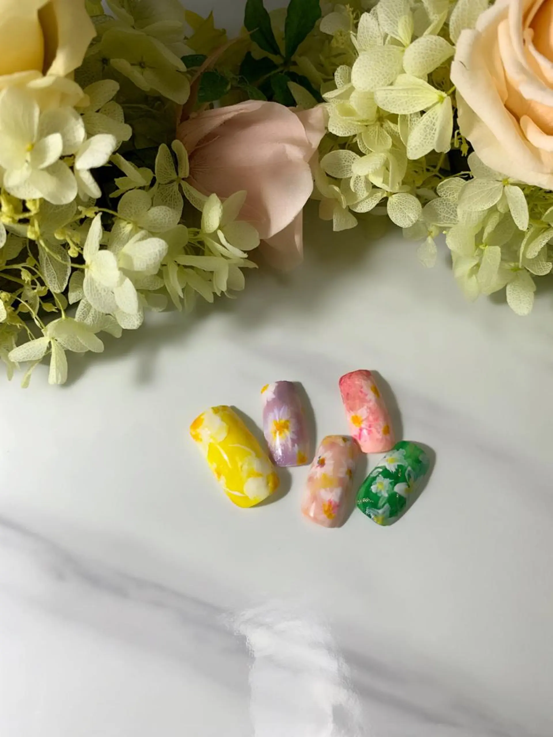 ネイル AZU nailのネイルデザイン