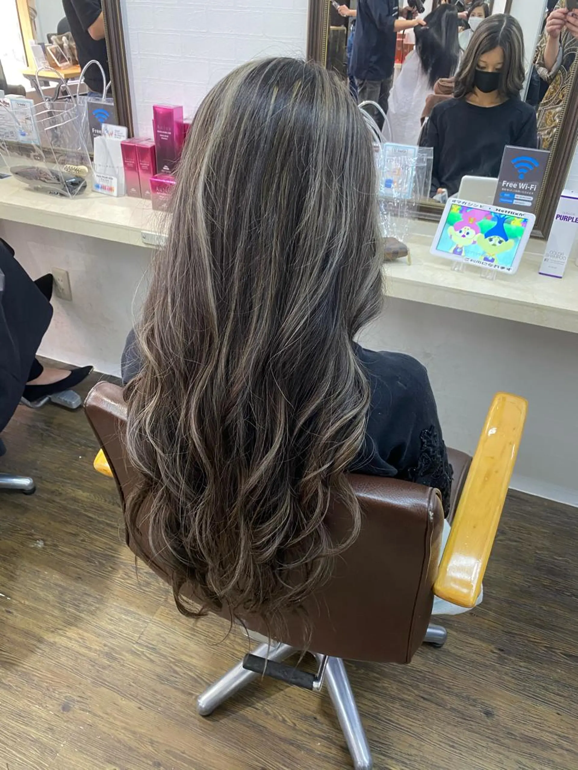 ロング カラー 🎀艶ブリーチカラー 🎀Fan.🎀秋山のヘアスタイル