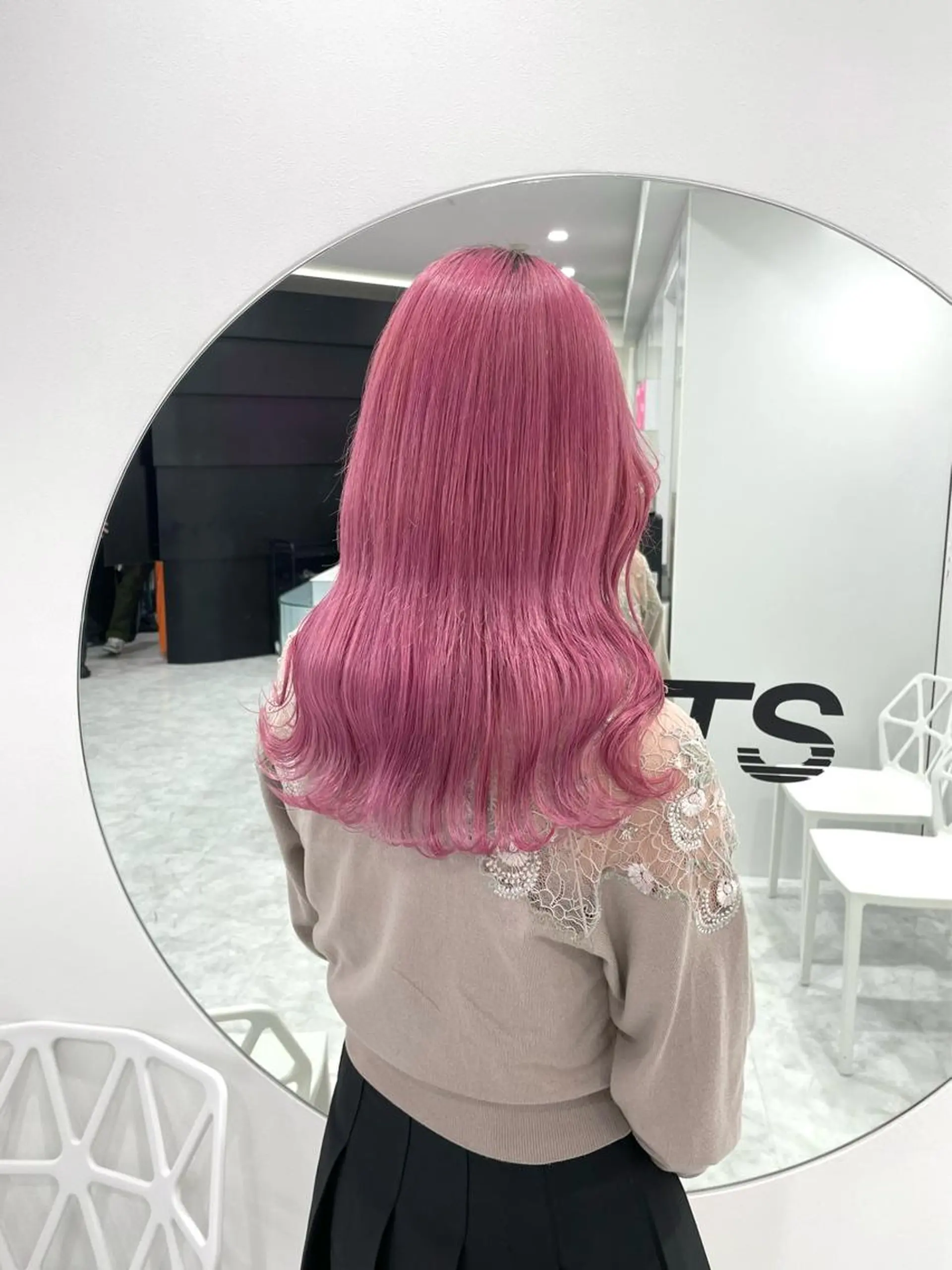 ロング カラー ヘアアレンジ ヘアカラー トリートメント ヘッドスパ ヘアセット 韓国アイドル🤍ブリ ーチカラー🤍わかなのヘアスタイル