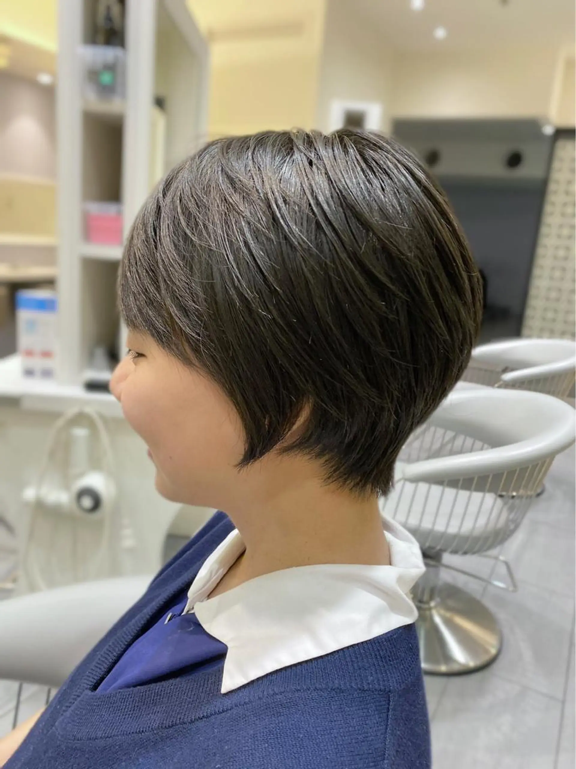 ショート ハンサムショート ショートヘア コテ巻きパーマ 阪上 沙織のヘアスタイル