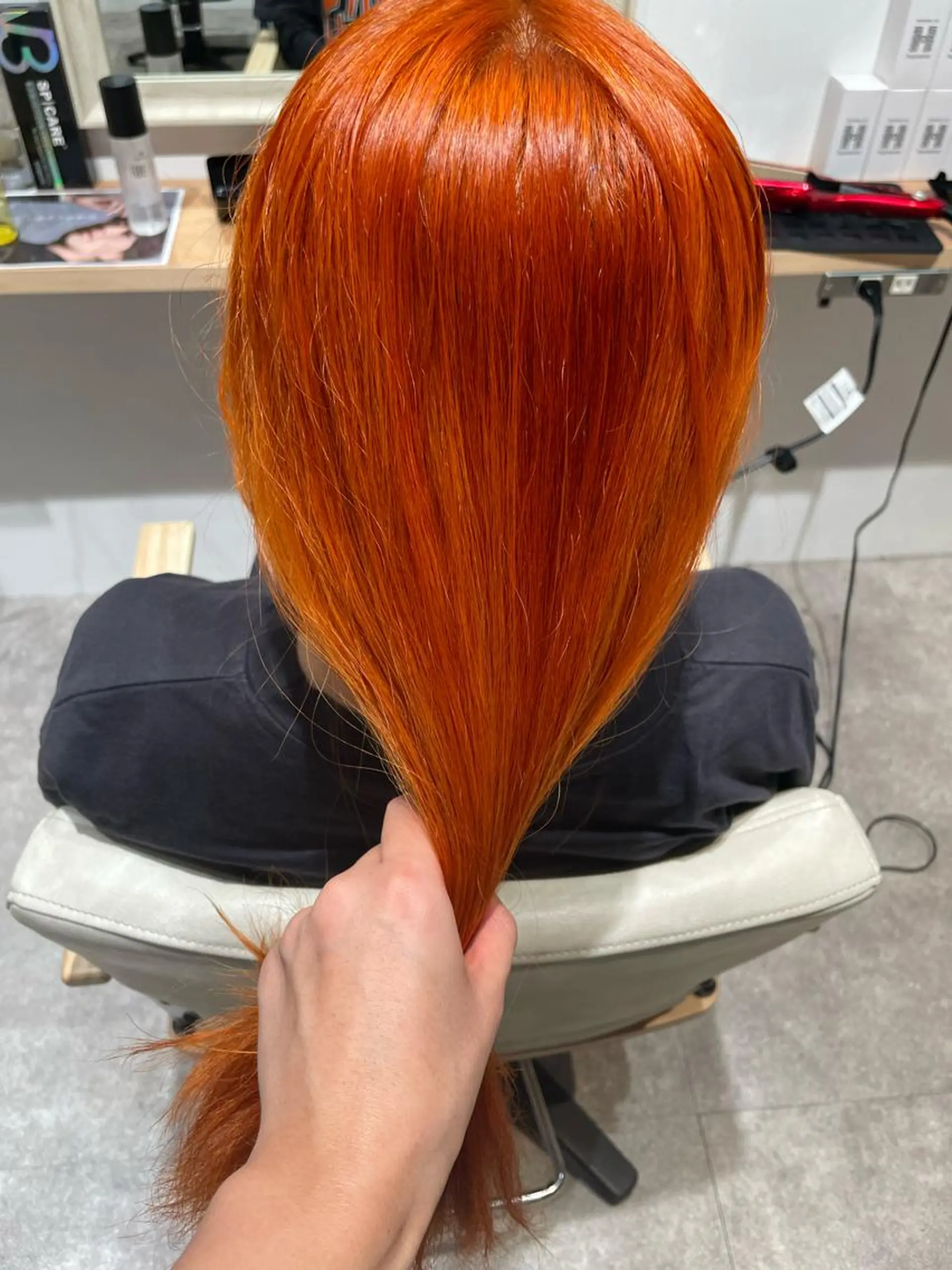 ロング オレンジブラウン ヘアカラー ハイトーン🦄ネイル 💞のぶちのネイルデザイン