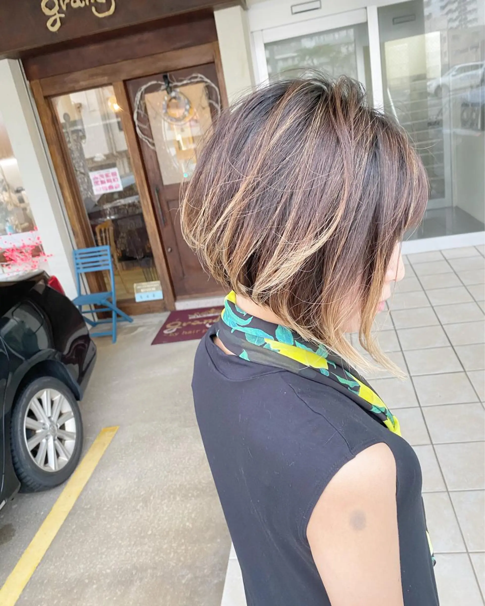 ショート カラー バレイヤージュ レイヤーカット カット ヘアカラー grand juteのヘアスタイル