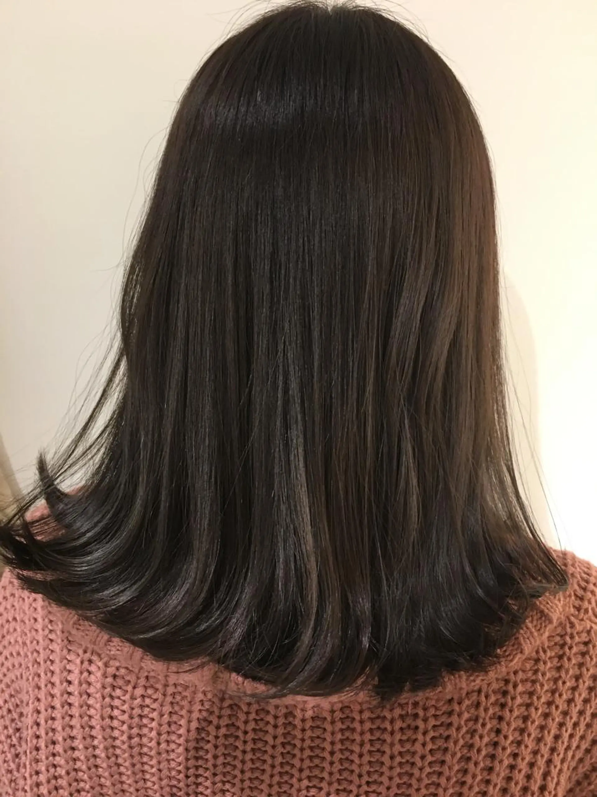 セミロング カラー 縮毛矯正クロスパーマ 益子達也のヘアスタイル
