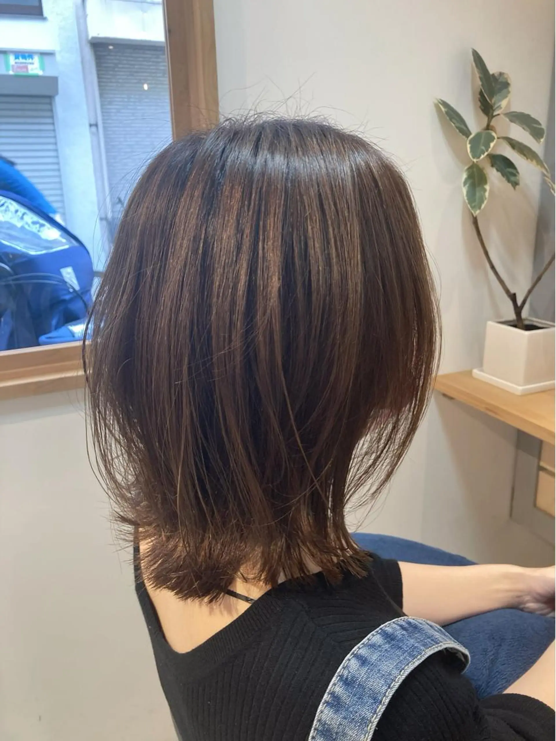 ミディアム カラー 透明感カラー グレージュ 【女性指名No.1】 西口直子のヘアスタイル