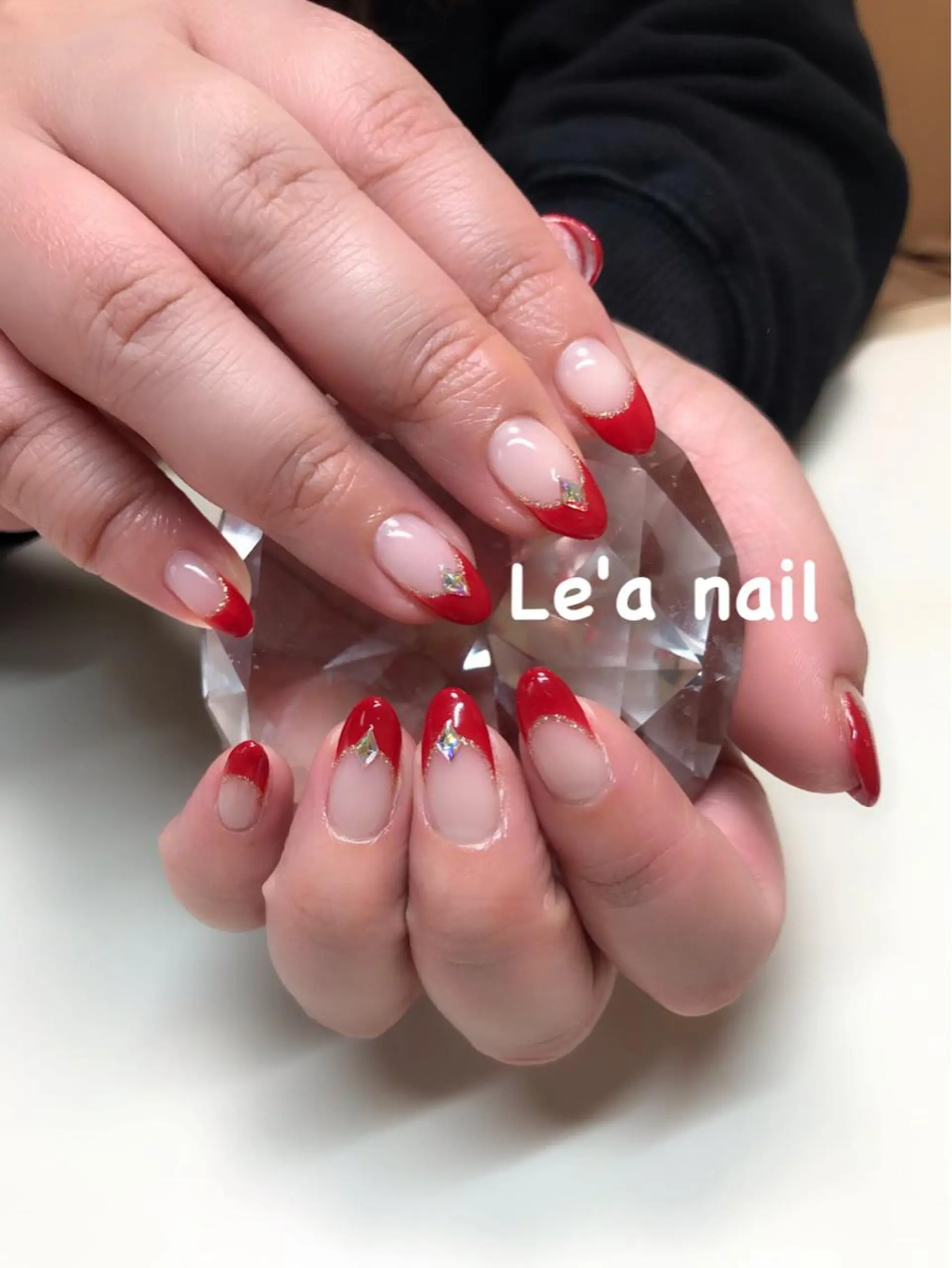 ネイル オーロラネイル ストーンネイル 'mm  (ミリ) ＭＡＮＡＭＩのネイルデザイン