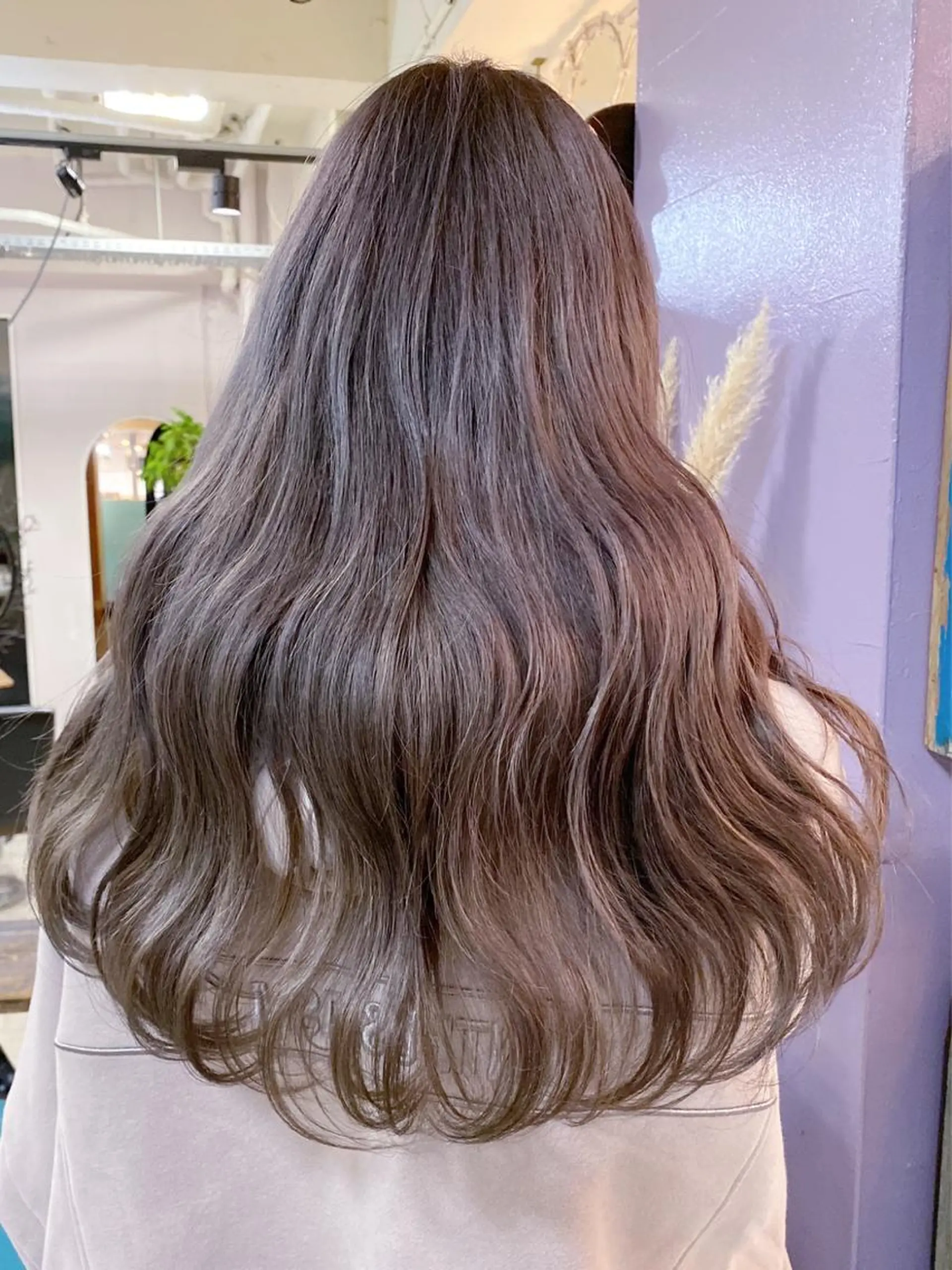 ロング カラー ブリーチ ケアブリーチ ケアカラー ラベンダーカラー シルバー 🧡YUKA🧡 渋谷/ﾌﾟﾙｴｸｽﾃのヘアスタイル