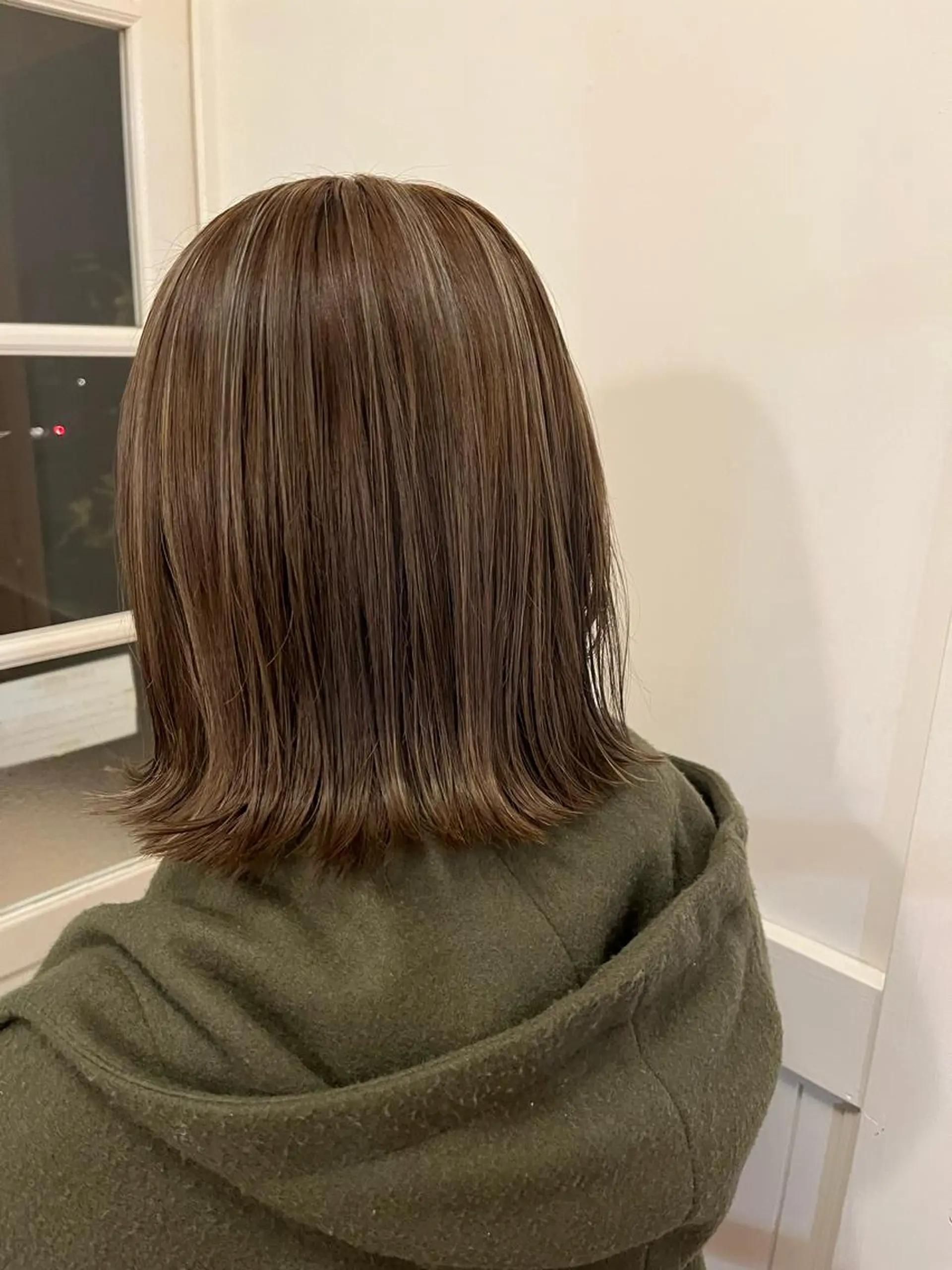 ミディアム カラー ハイライトカラー ボブ ハイライト 狩野 くるみのヘアスタイル