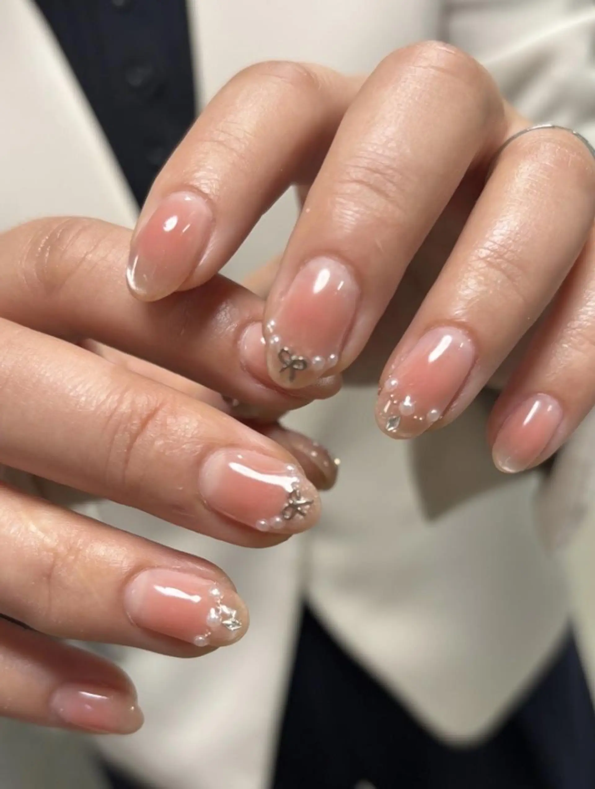 ネイル ハンドネイル フットネイル nail salon mieux(ミュー)のマツエク・マツパデザイン