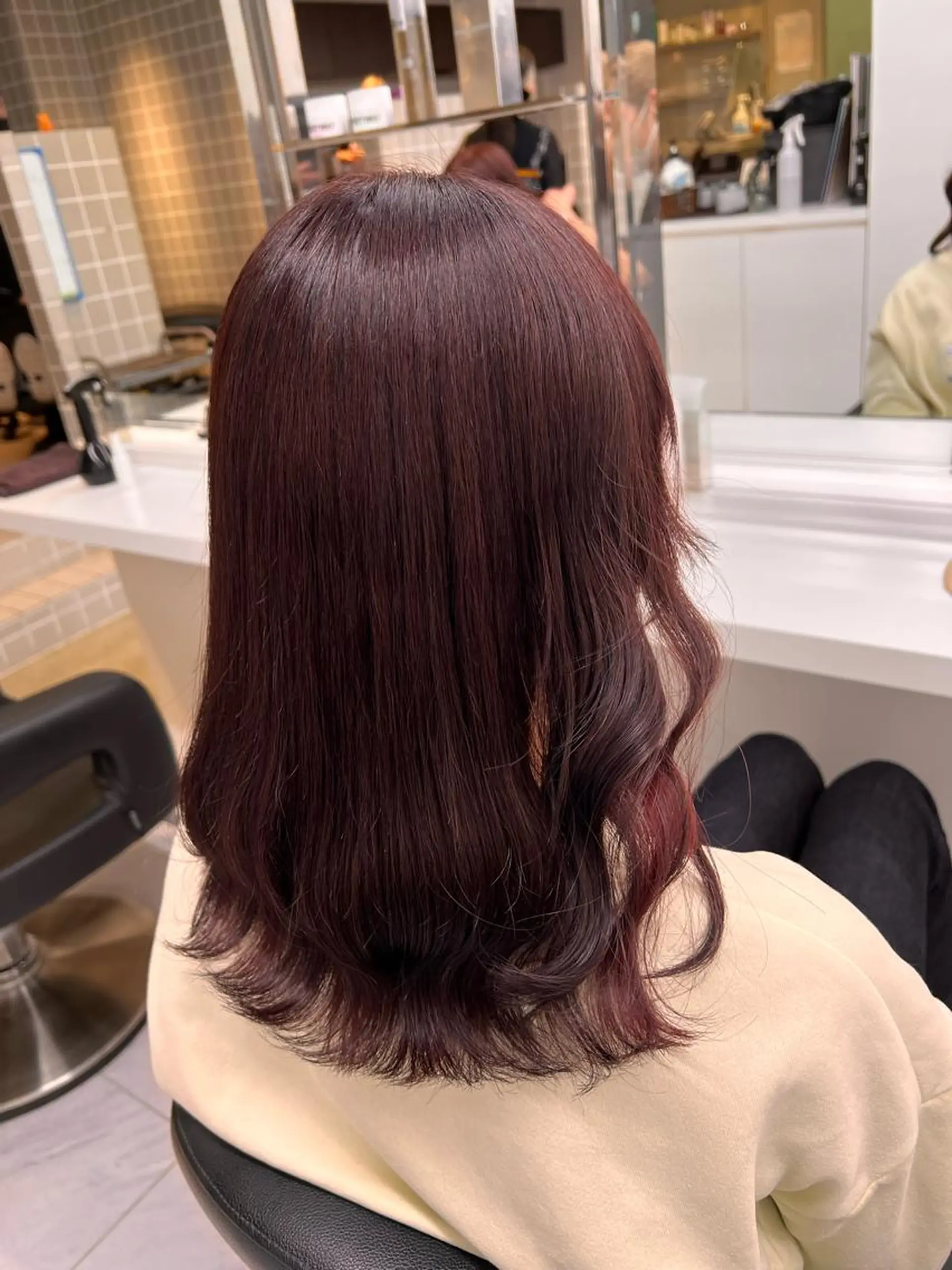 セミロング 💖札幌カラー 指名No.1💖玲奈のヘアスタイル