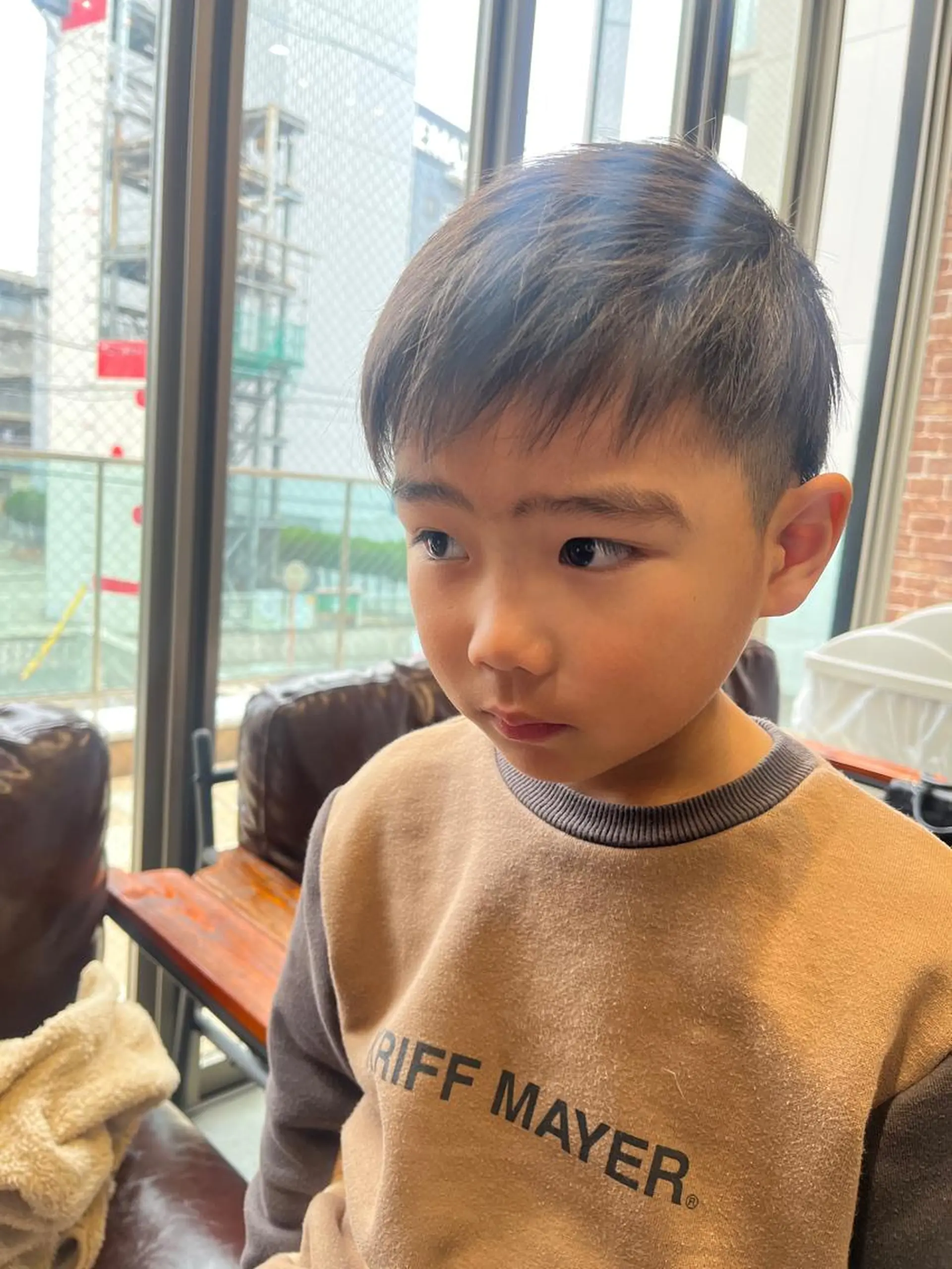 ショート カラー パーマ ヘアアレンジ メンズ キッズ ネイル マツエク・マツパ アイブロウ メンズブリーチ メンズハイライト メンズインナーカラー メンズ韓国風 ブリーチ カット 久木原 ゆりのヘアスタイル