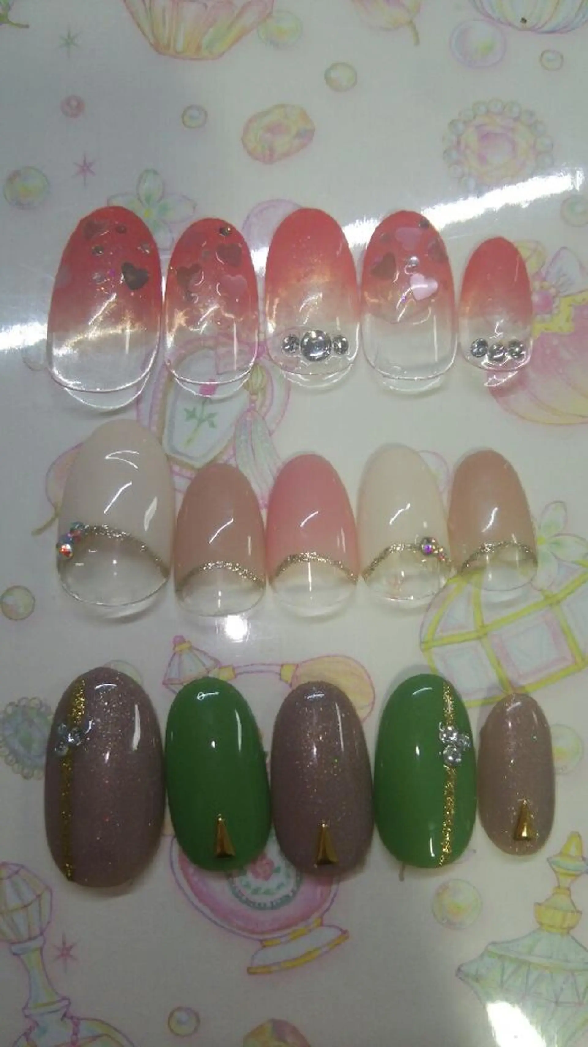 ネイル 田代 夏子のネイルデザイン