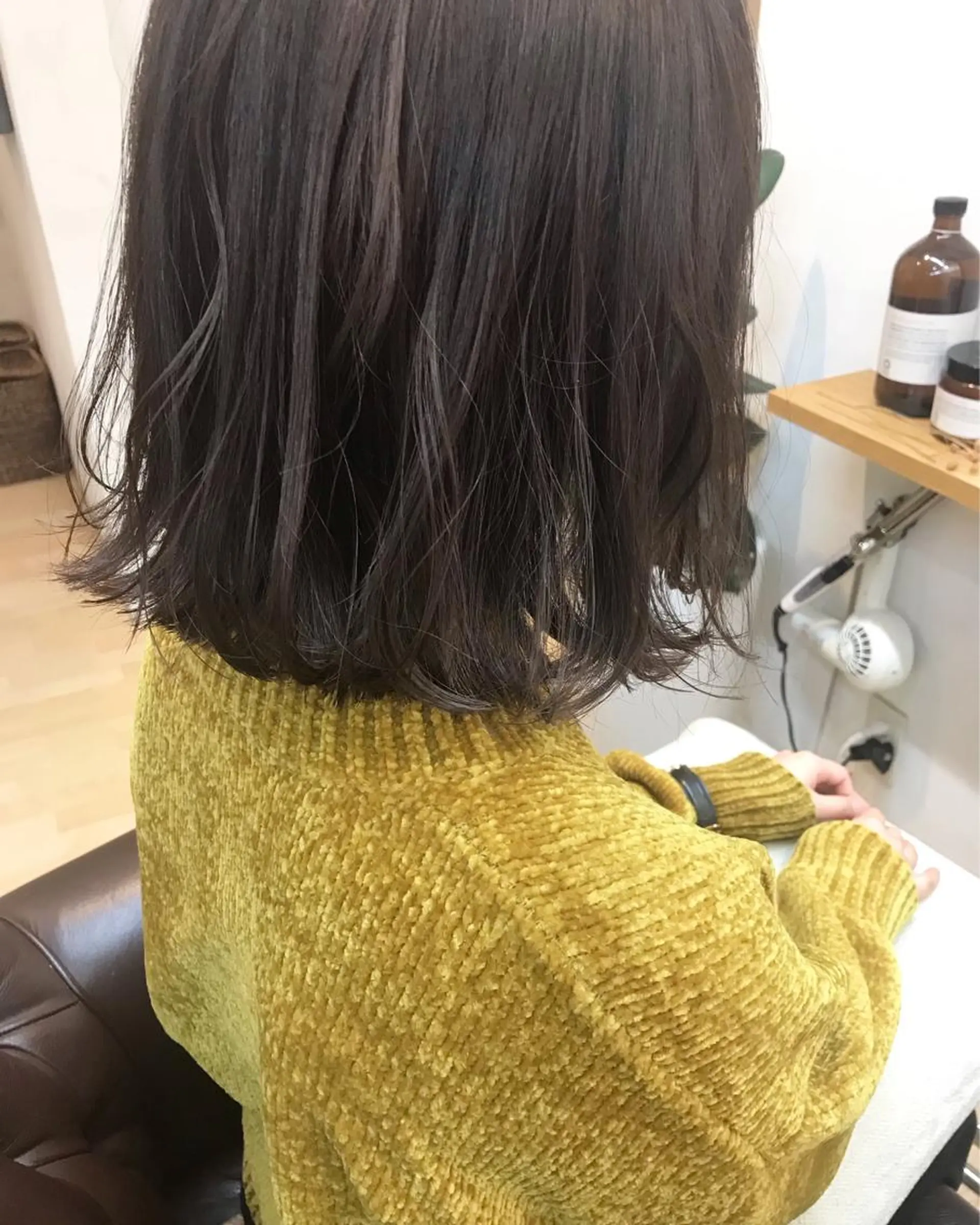 ミディアム カラー クニモトハルナ ボブ/柔らかカラーのヘアスタイル