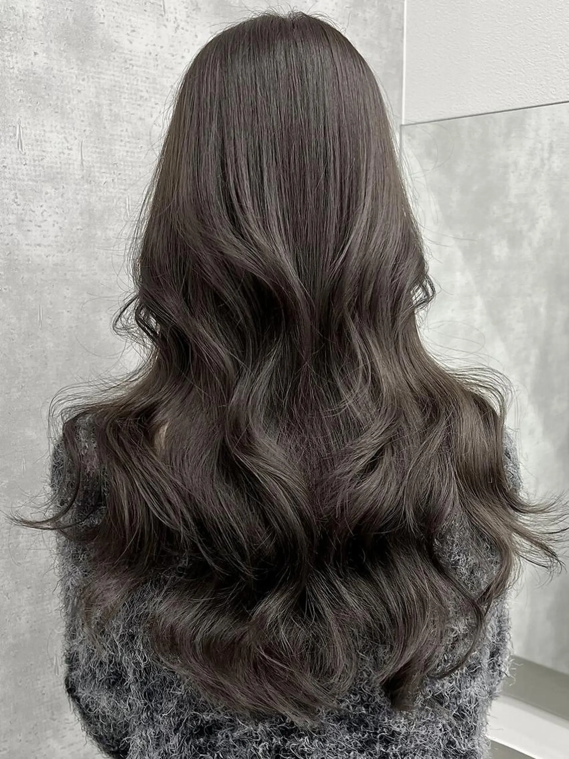 セミロング カラー ブリーチ ケアブリーチ ダブルカラー 顔周りカット 韓国風ヘア eve🐰束間まつ毛 /透明感カラーのヘアスタイル