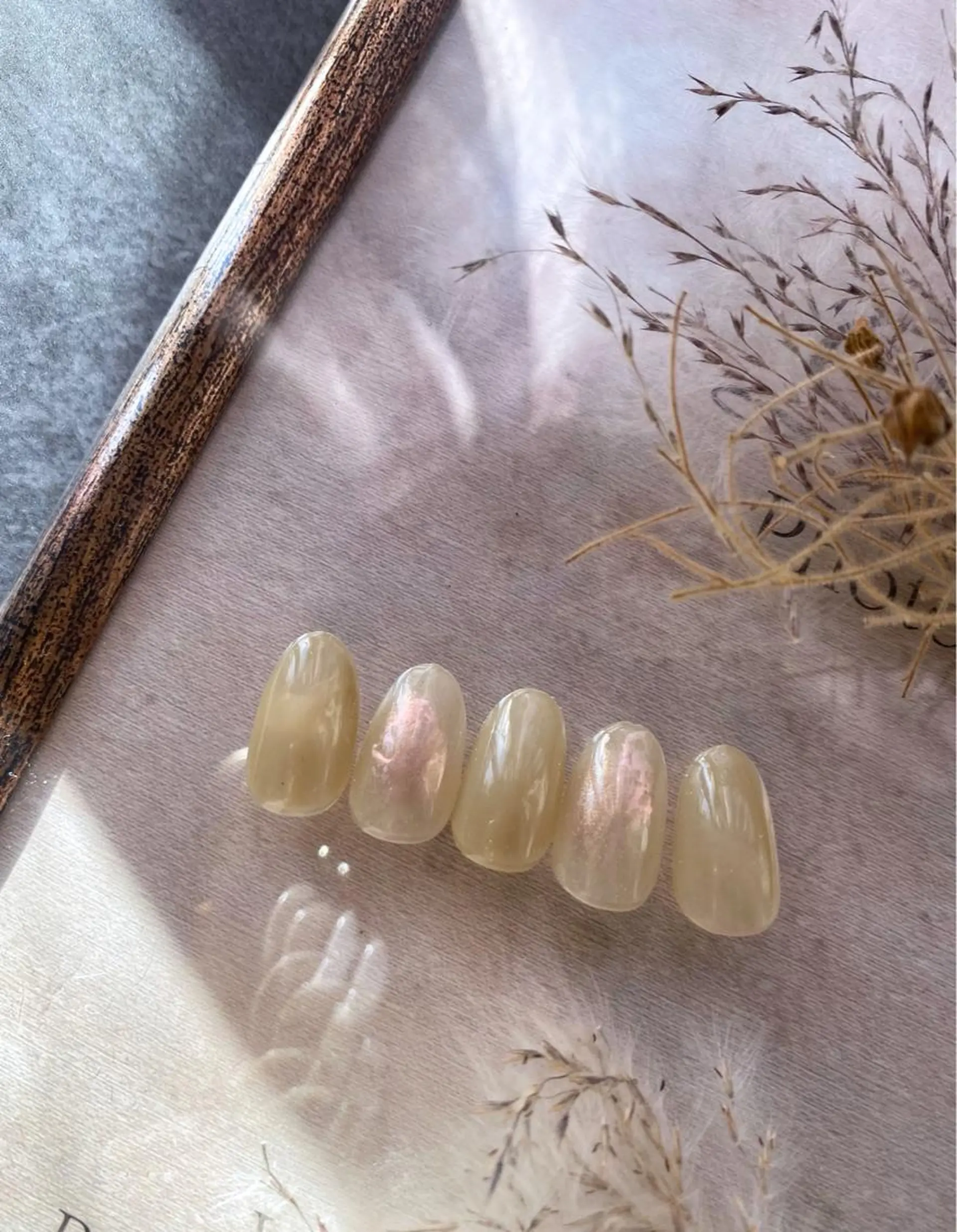 ネイル アートネイル ハンドネイル 🌿Charme🌿 MAIのネイルデザイン