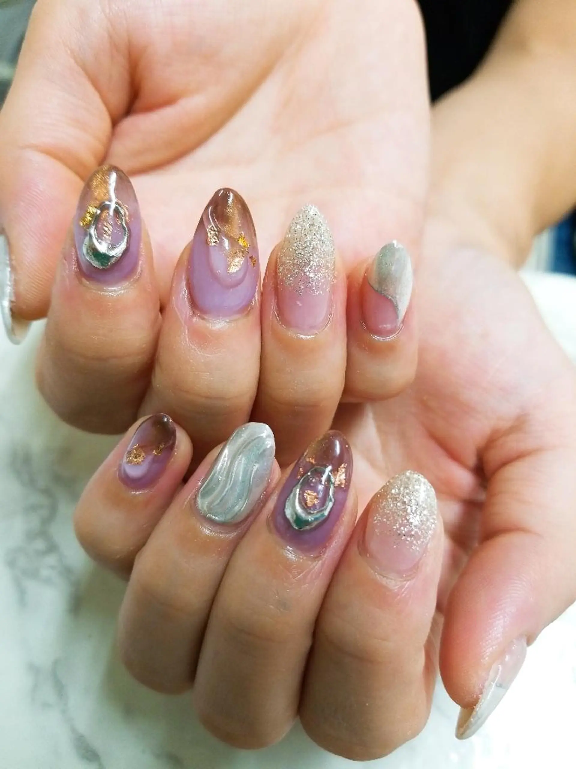 ネイル ハンドネイル 河野ちえ (雑誌掲載サロン)のネイルデザイン