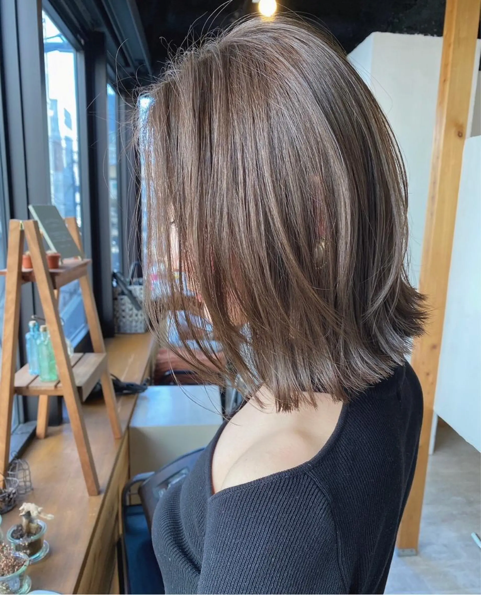 ミディアム カラー ブリーチ ケアブリーチ 透明感カラー ダブルカラー ハイトーンカラー ヘアカラー トリートメント エクステモデル募集 💗大阪梅田/川上のヘアスタイル