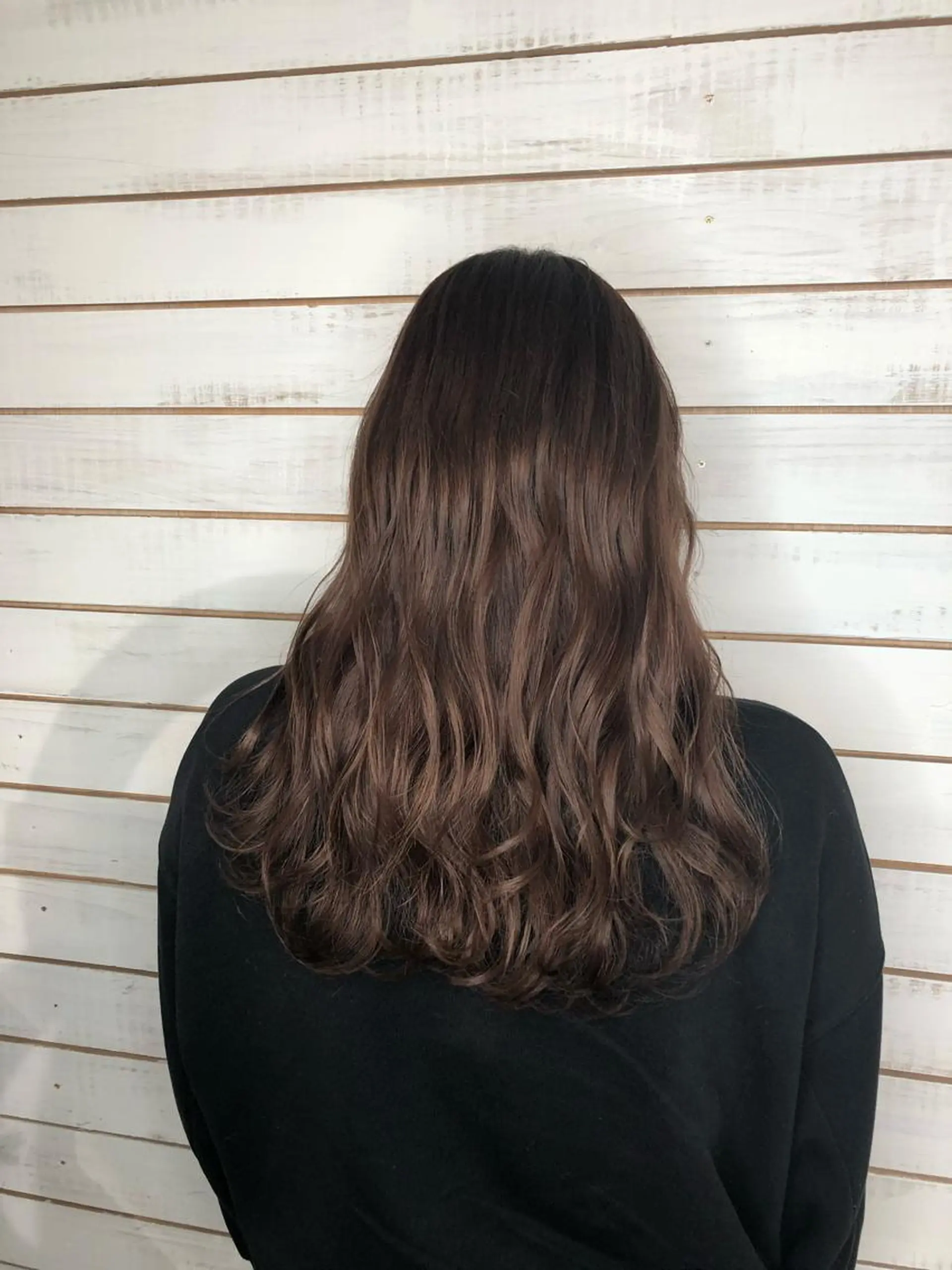 セミロング カラー アッシュ アッシュブラウン ブラウンカラー ヘアカラー トリートメント 🧡艶髪ちゅるん髪 🫧🧡YUKI❄️のヘアスタイル