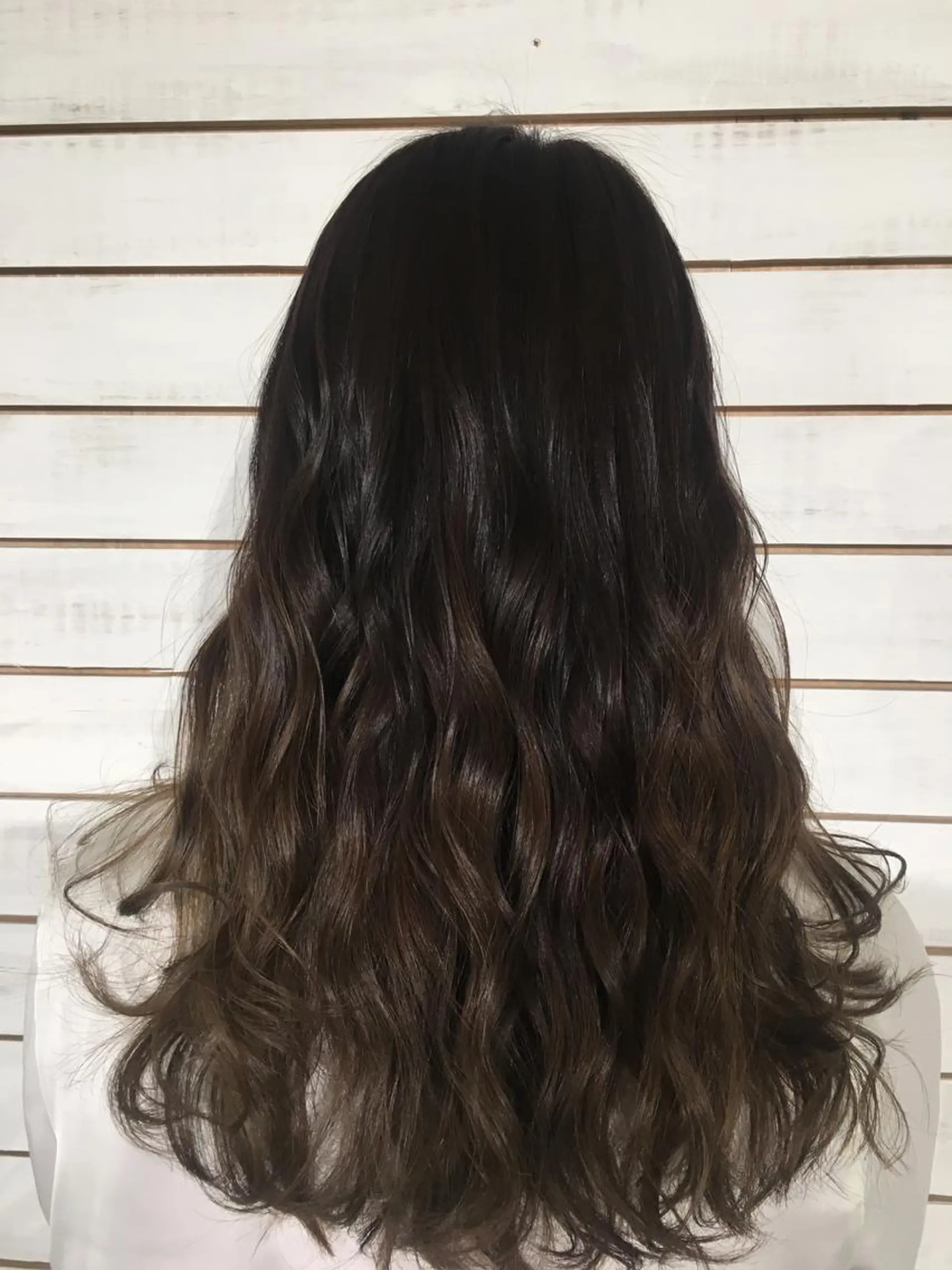 ロング ヘアカラー 🧡艶髪ちゅるん髪 🫧🧡YUKI❄️のヘアスタイル